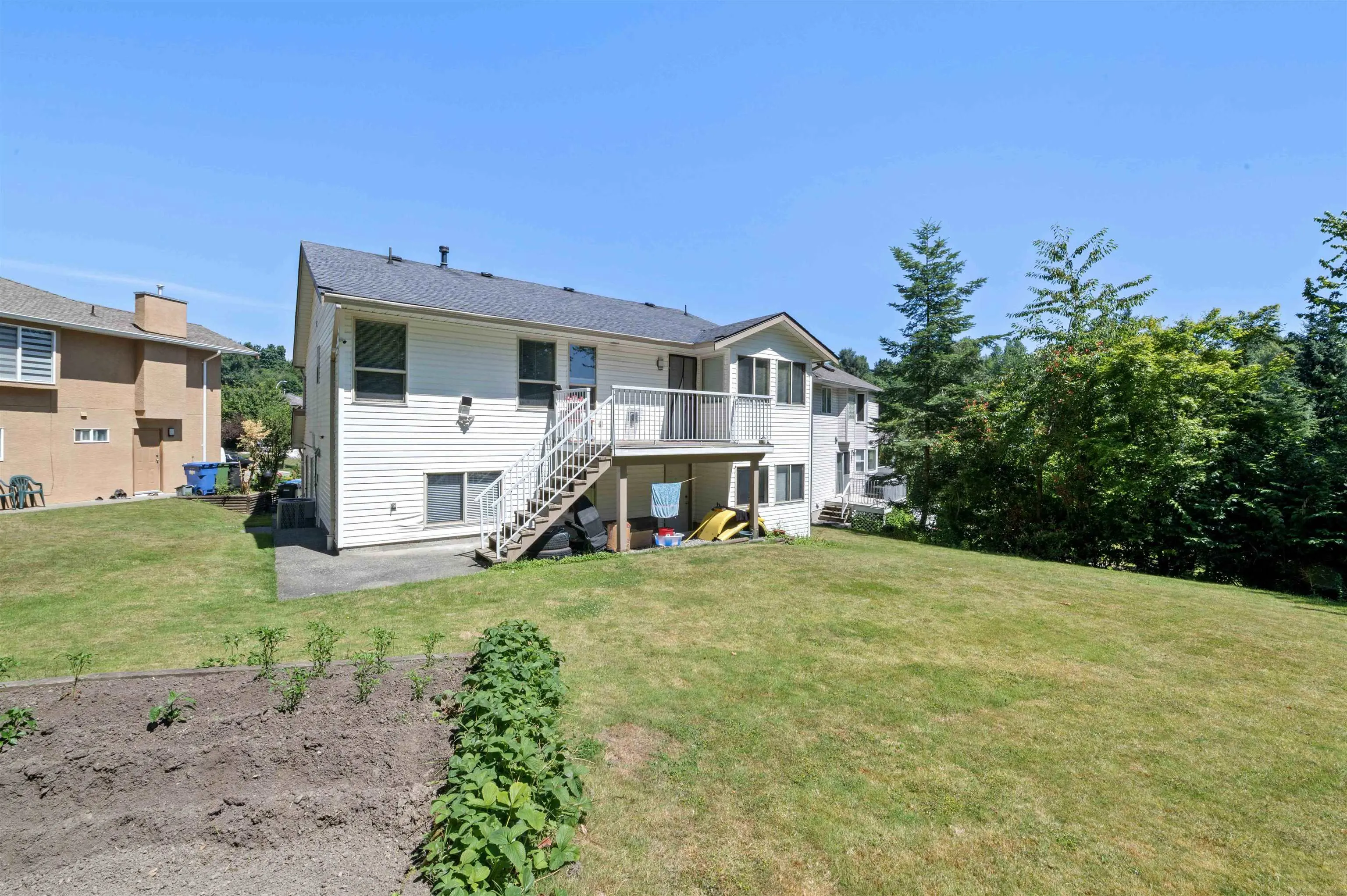 3184 Siskin Court