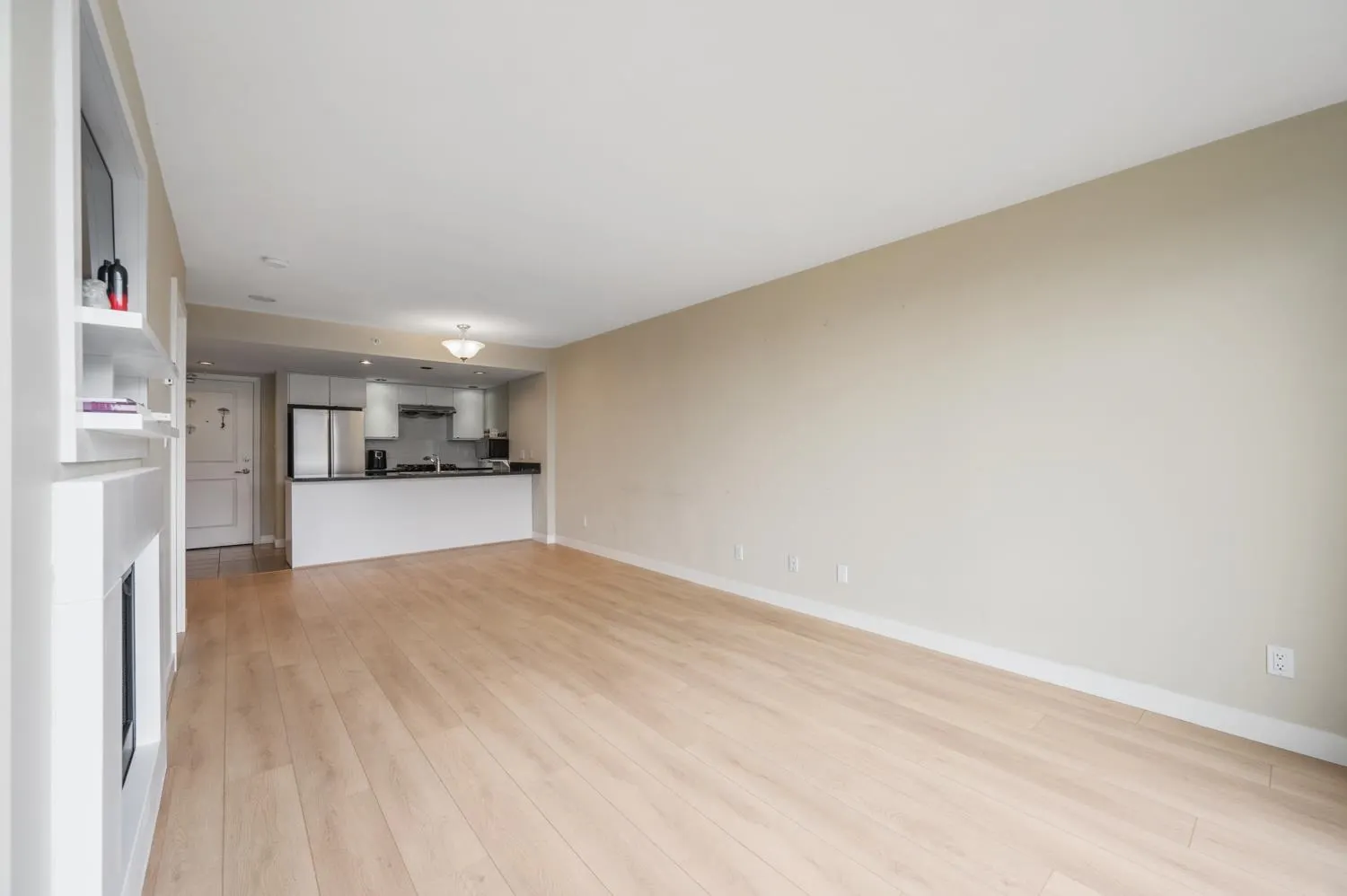 605 9180 Hemlock Drive