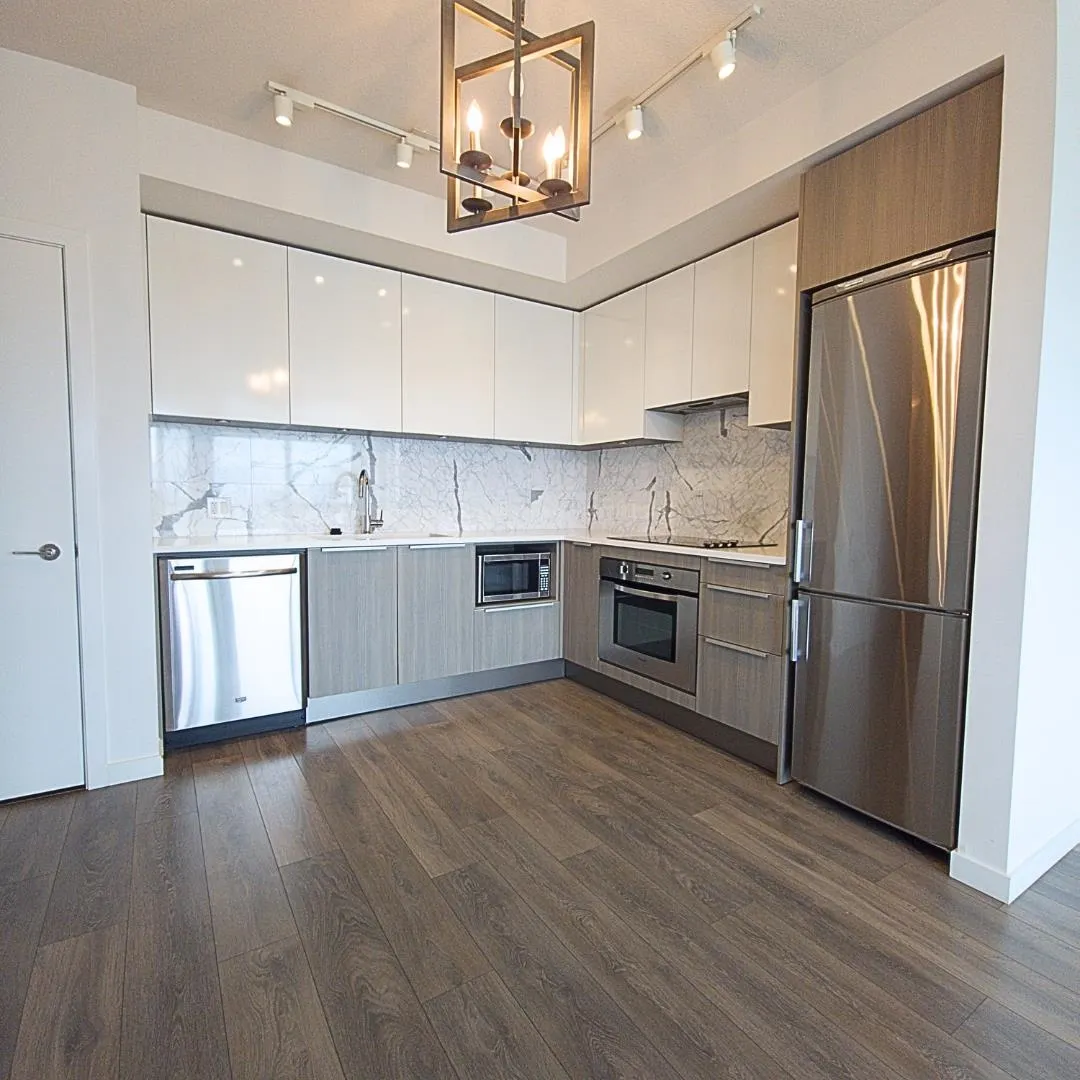 5101 6461 Telford Avenue