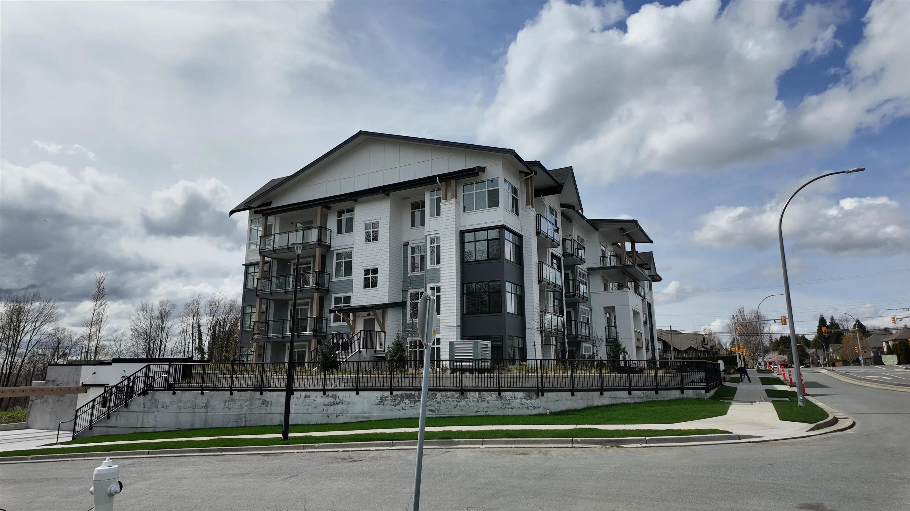 304 33920 Best Avenue