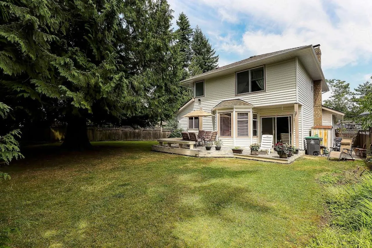 5979 Southpark Grove