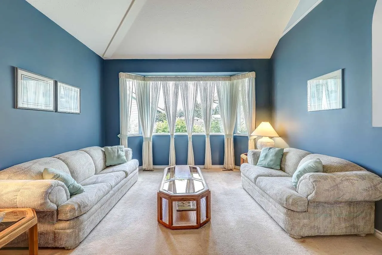 5979 Southpark Grove