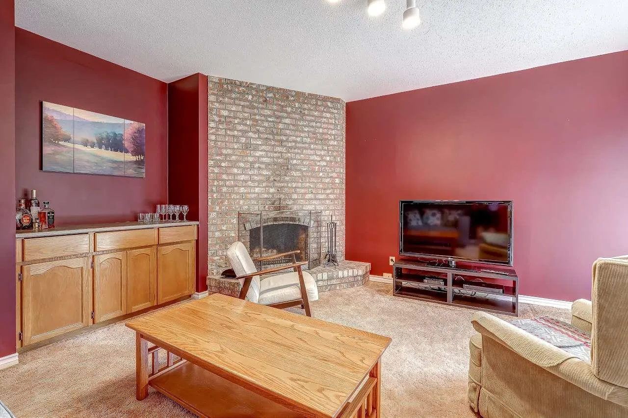 5979 Southpark Grove