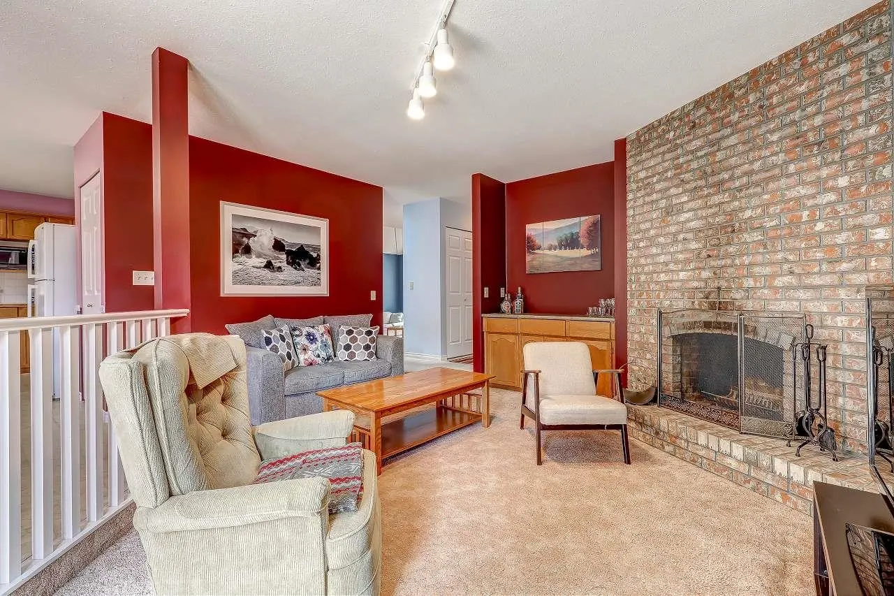 5979 Southpark Grove