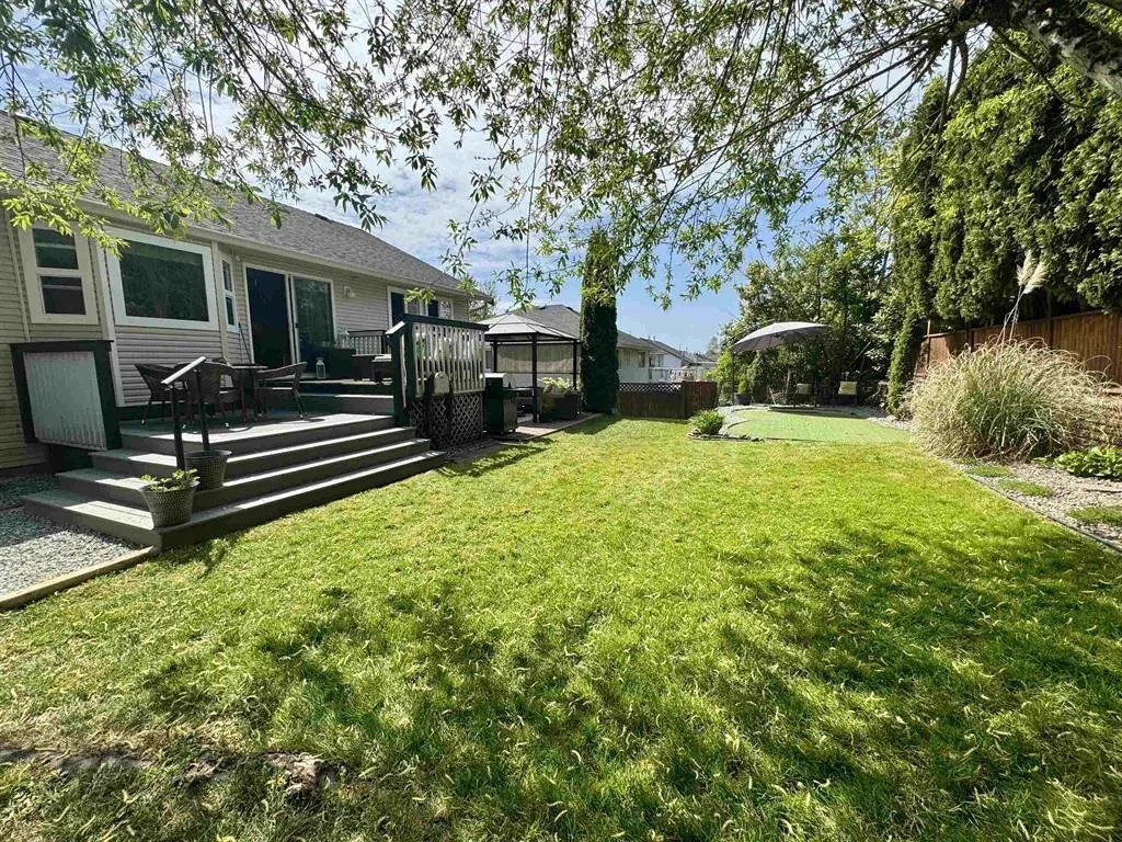 35477 Sandy Hill Road