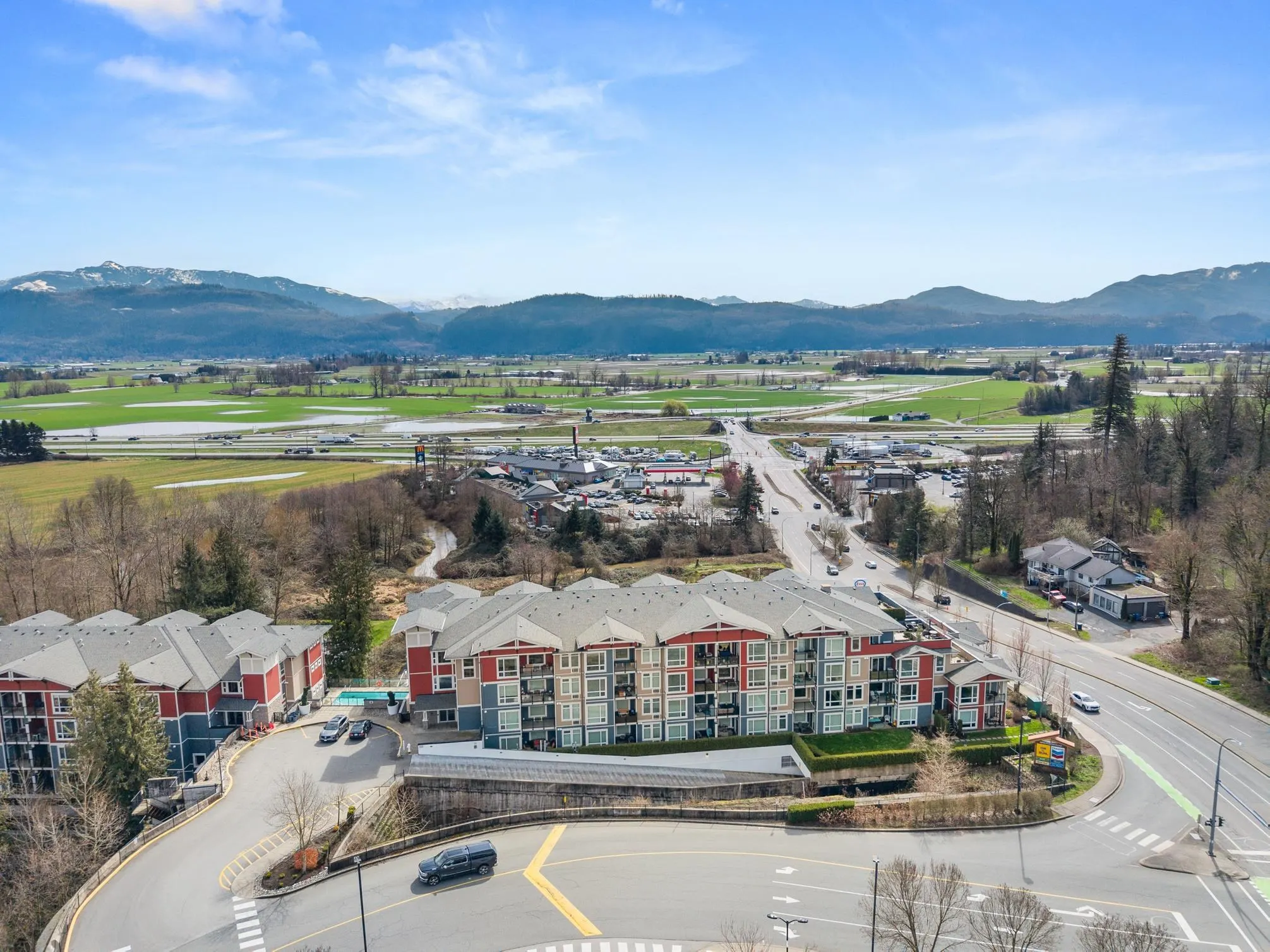 210 2242 Whatcom Road