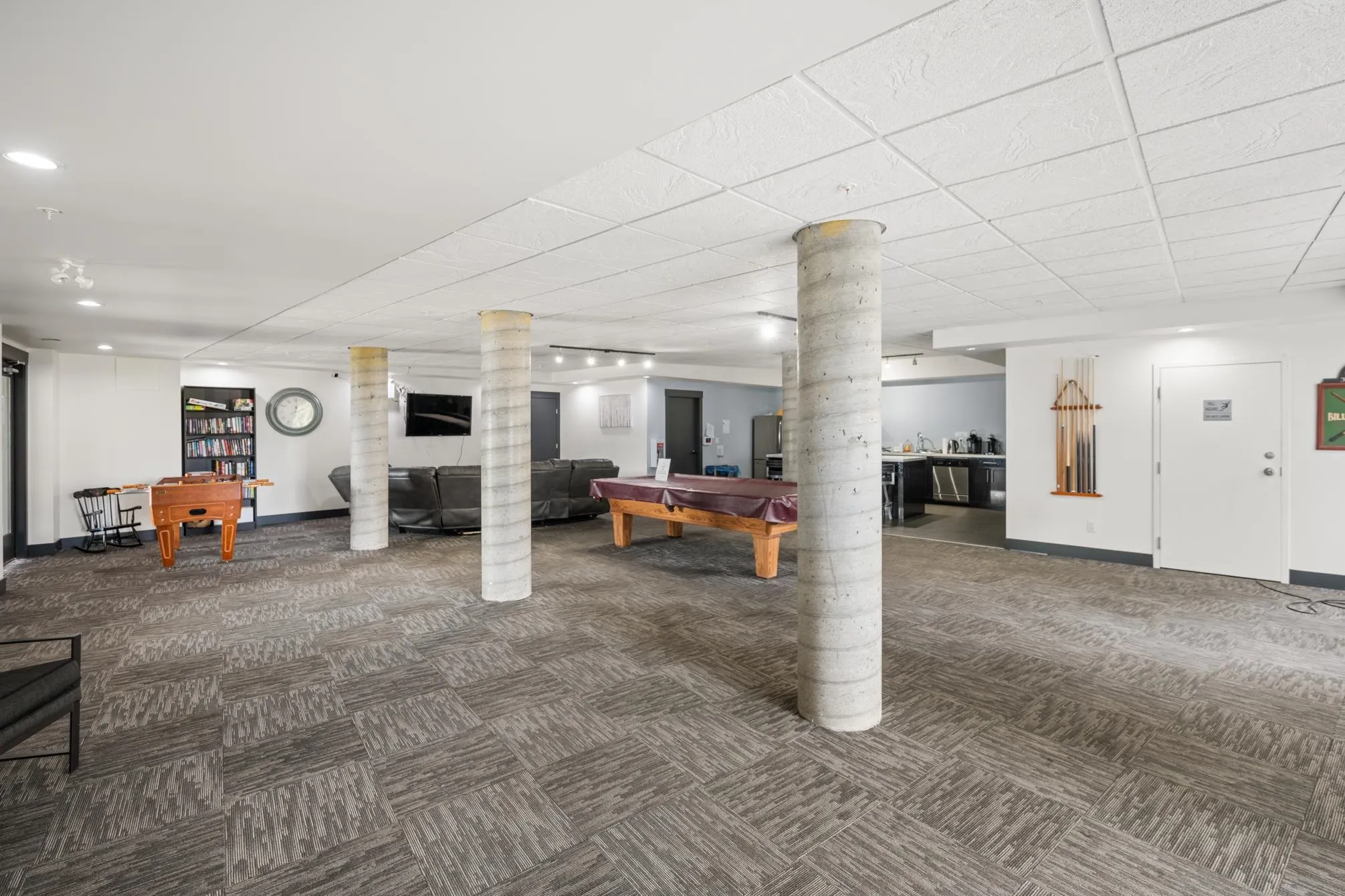 210 2242 Whatcom Road