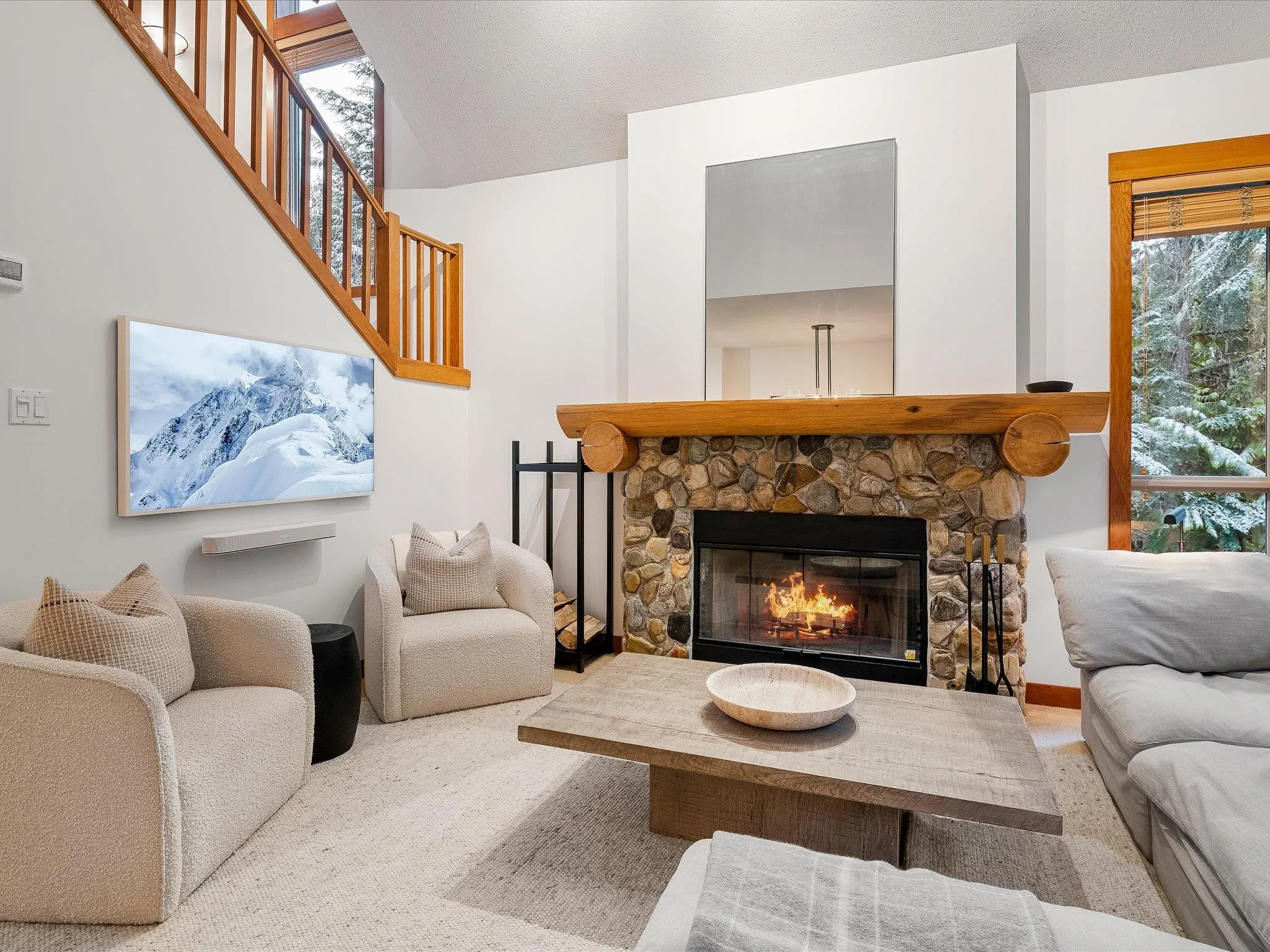 1 4668 Blackcomb Way