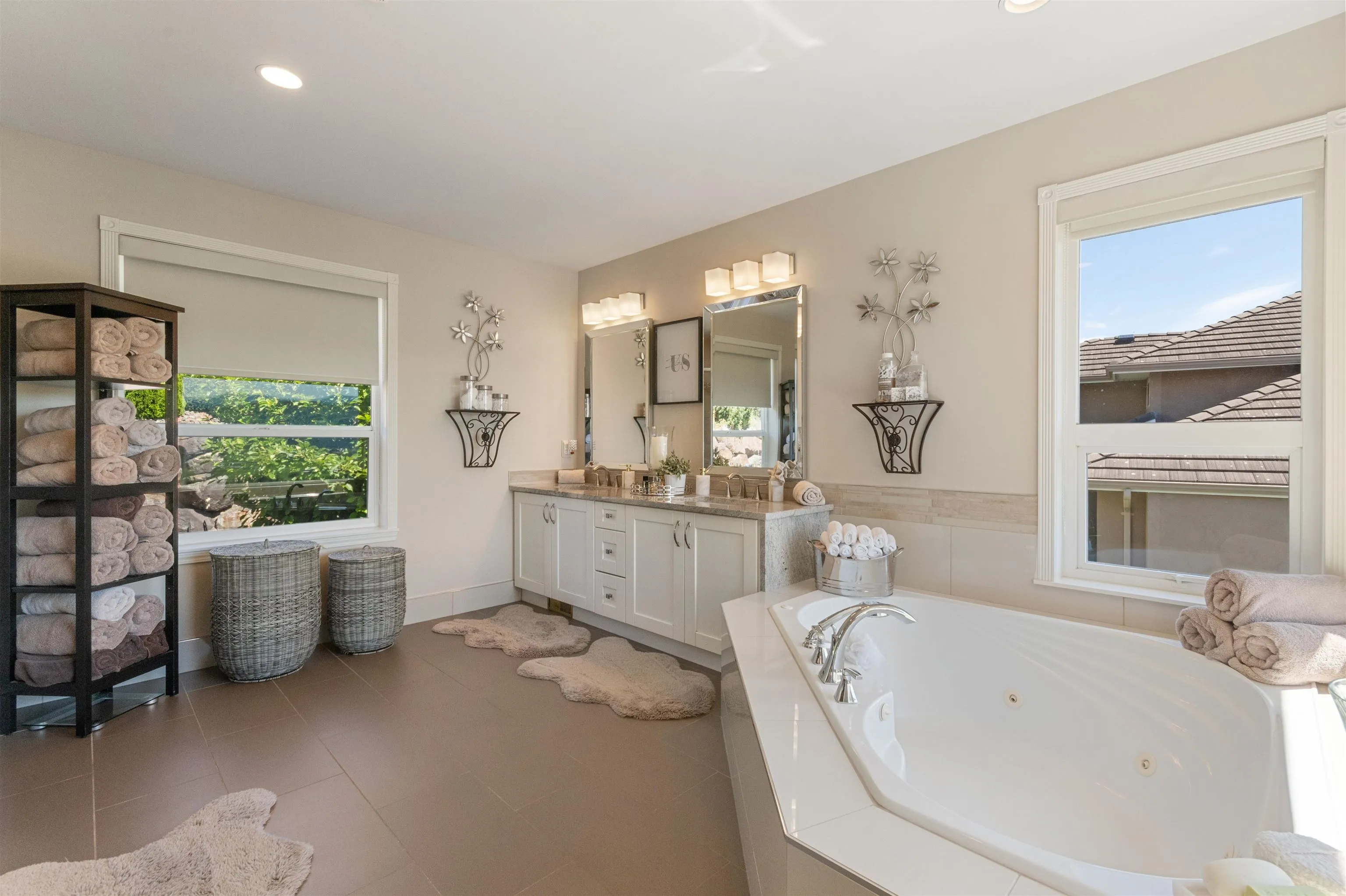 35988 E Empress Lane