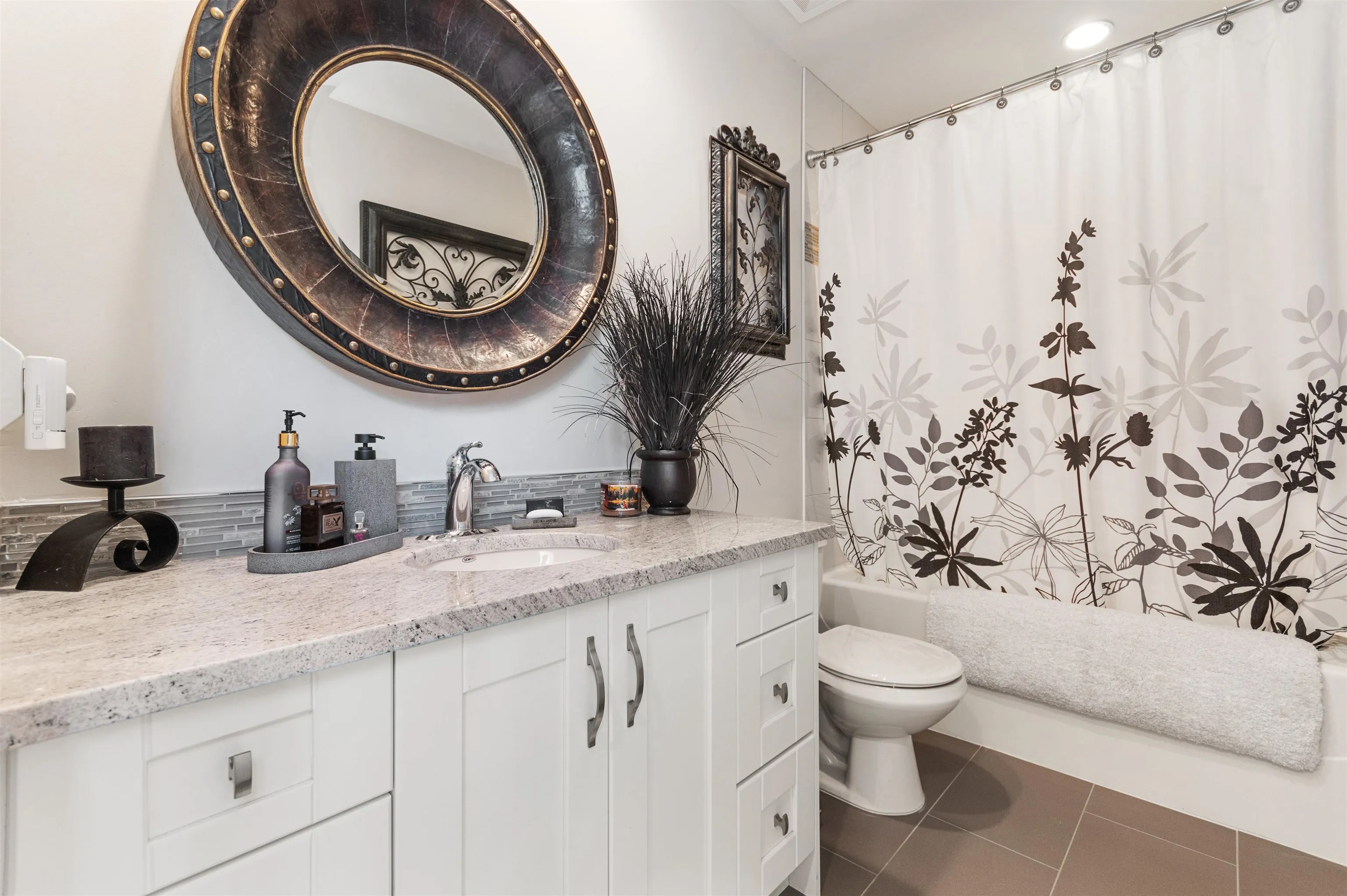 35988 E Empress Lane