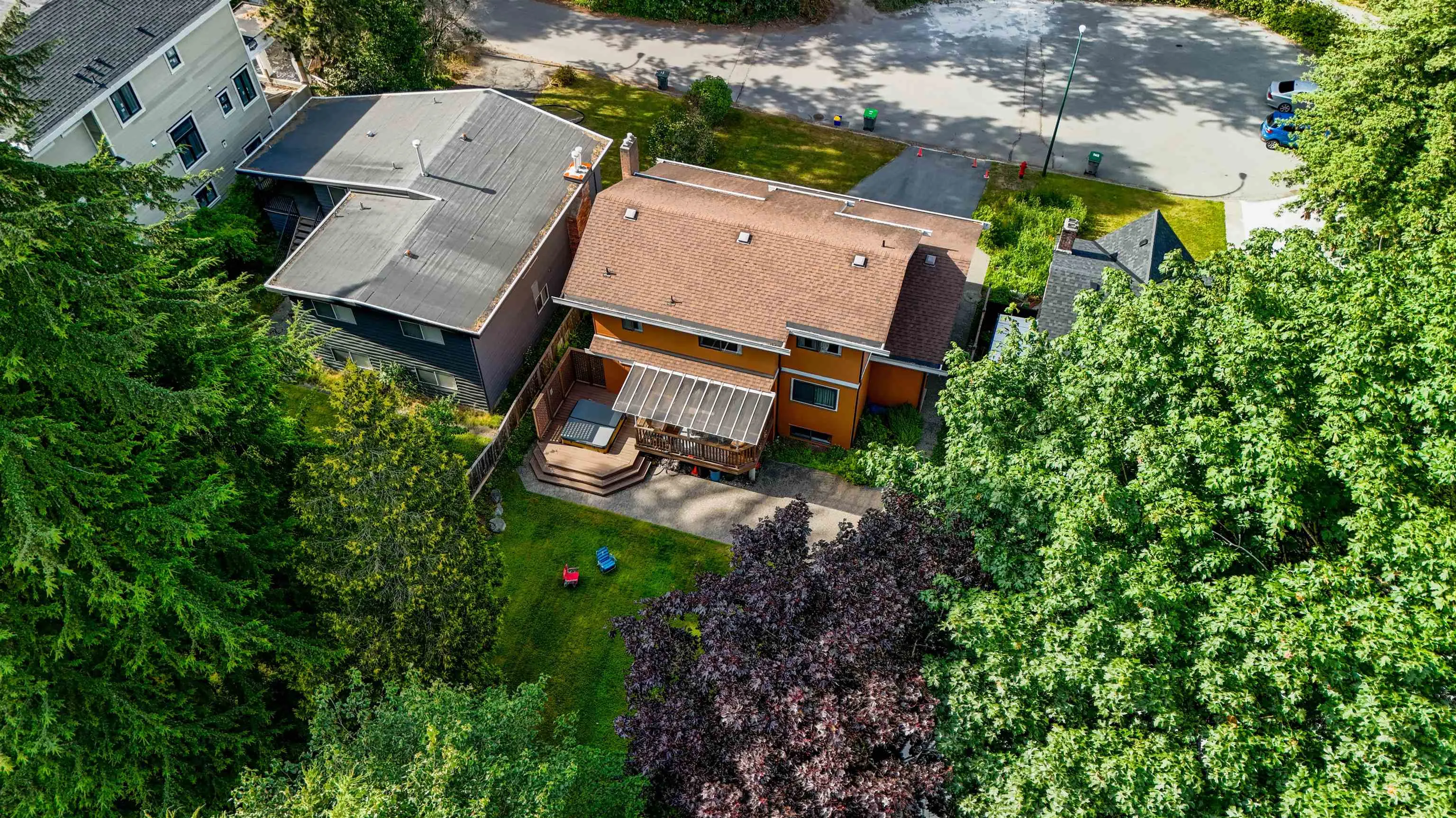 4158 W King Edward Avenue