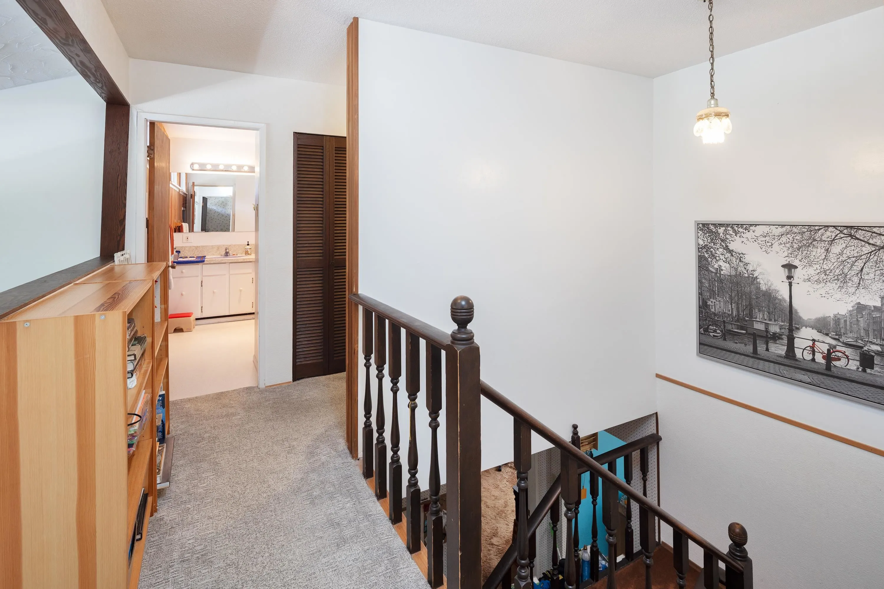 4158 W King Edward Avenue