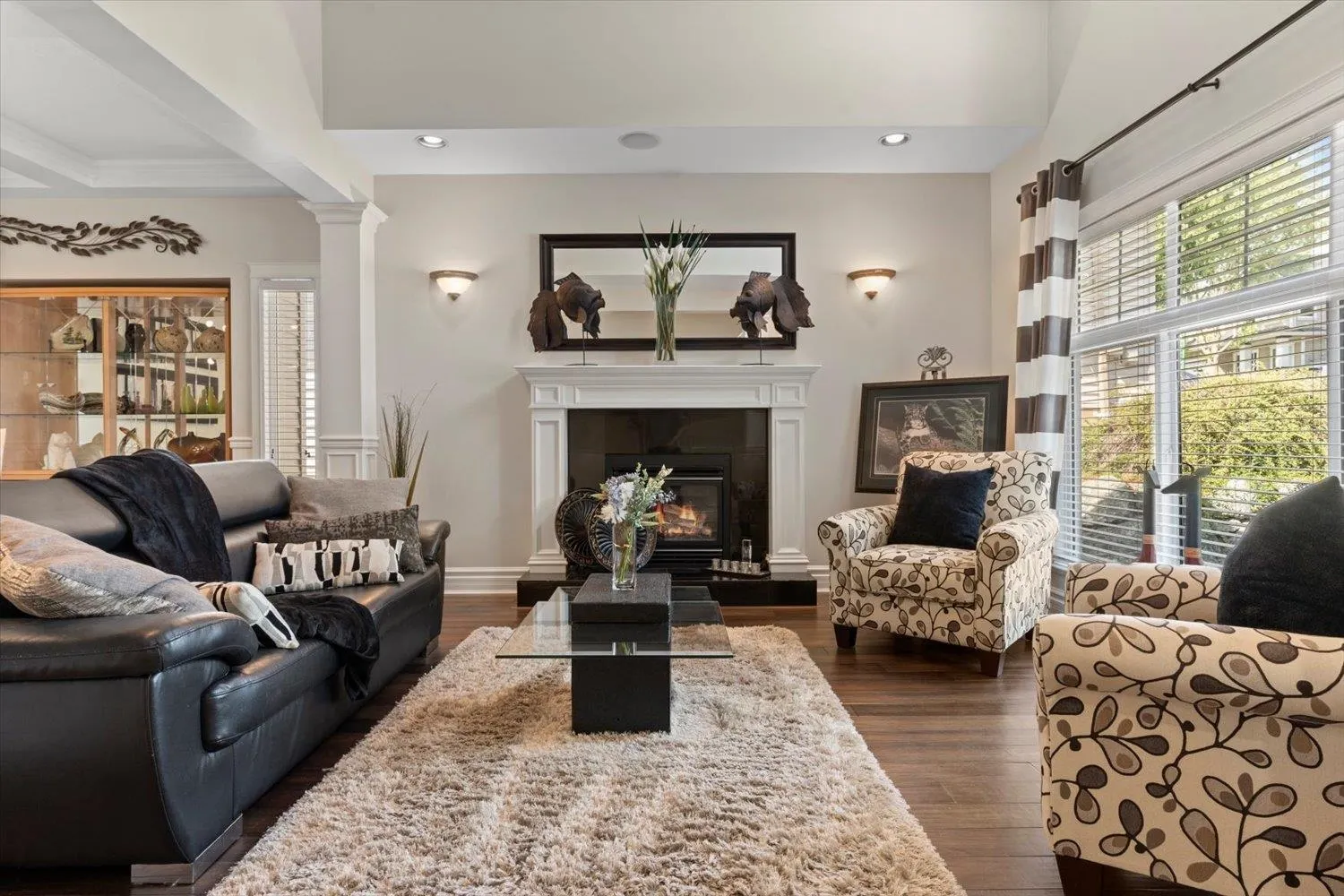 3552 Bassano Terrace