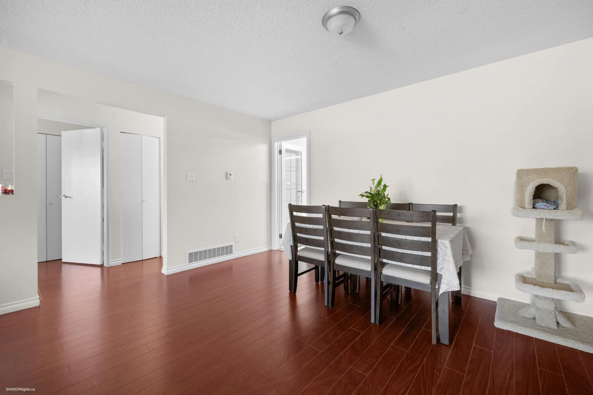 10900 10920 Anahim Drive