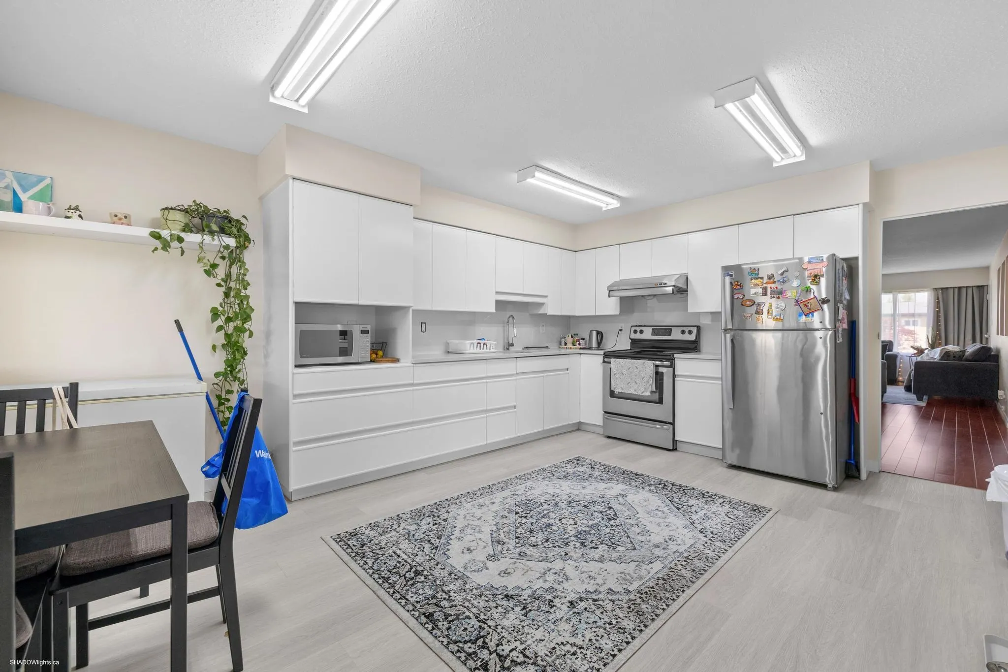 10900 10920 Anahim Drive