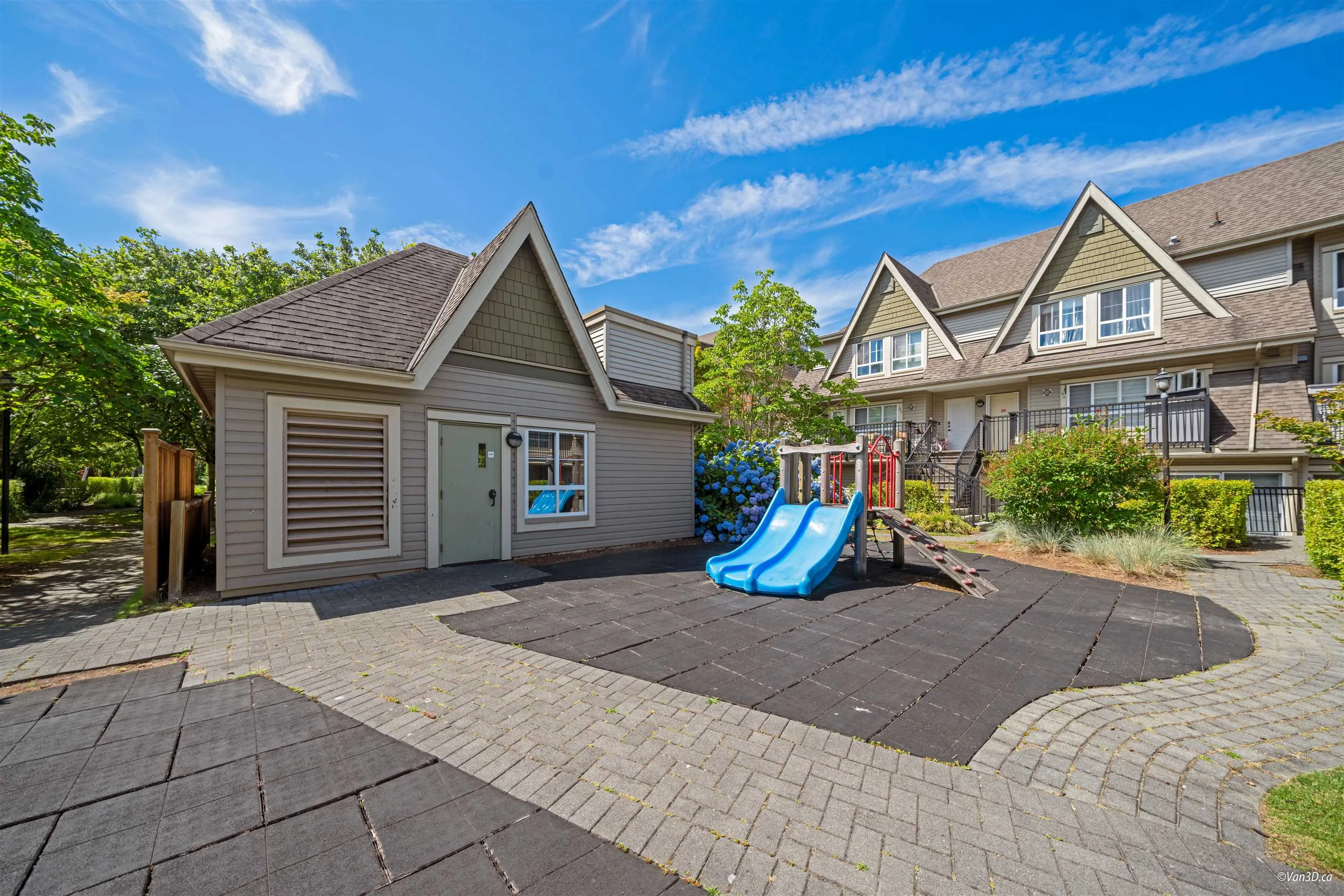 46 9339 Alberta Road