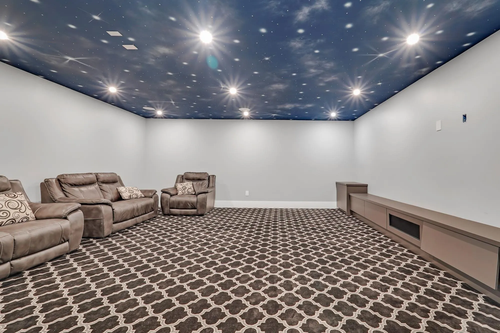 12958 Southridge Drive