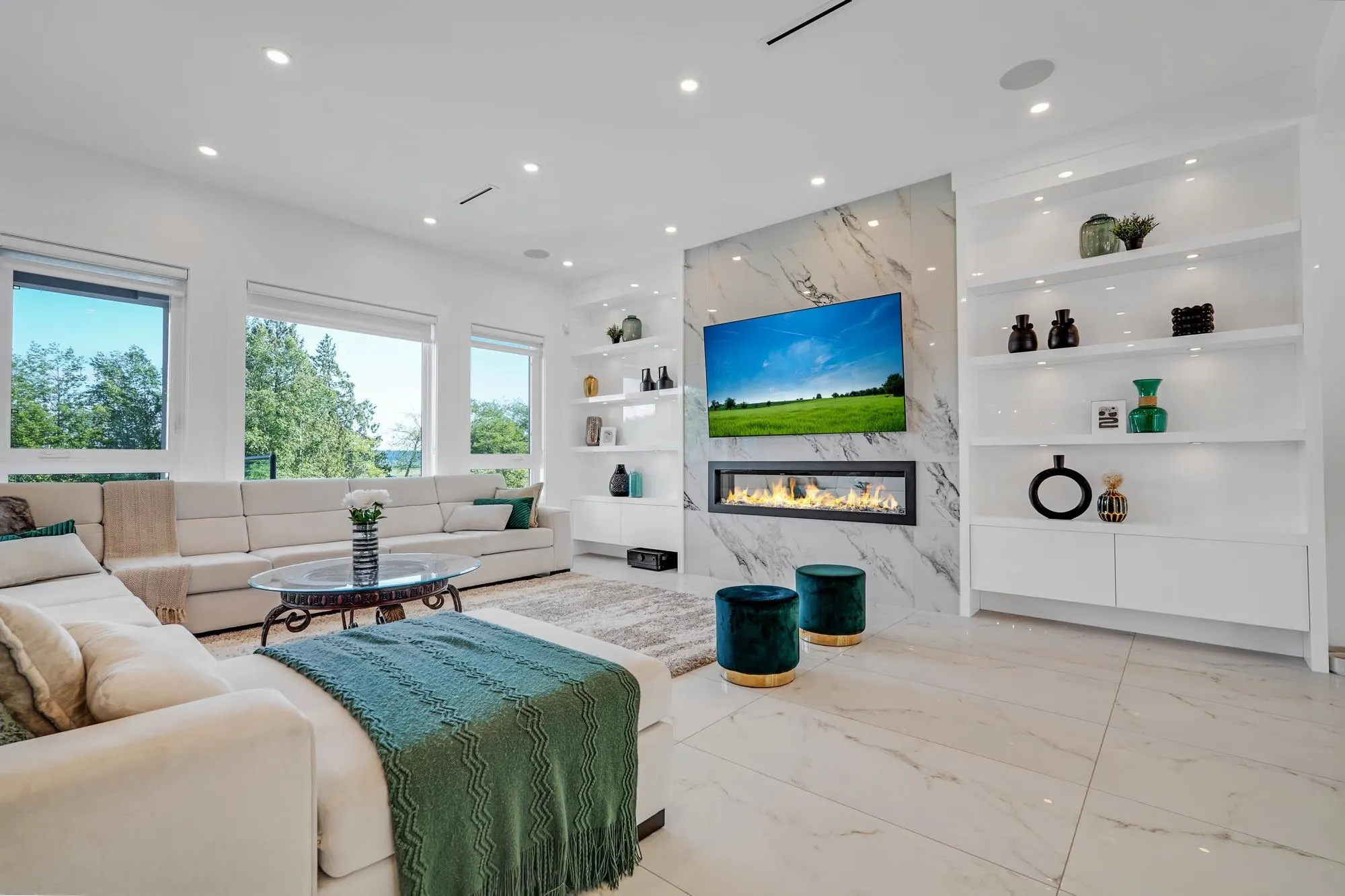 12958 Southridge Drive