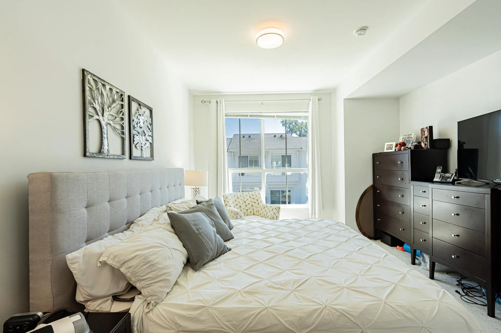 56 4638 Orca Way
