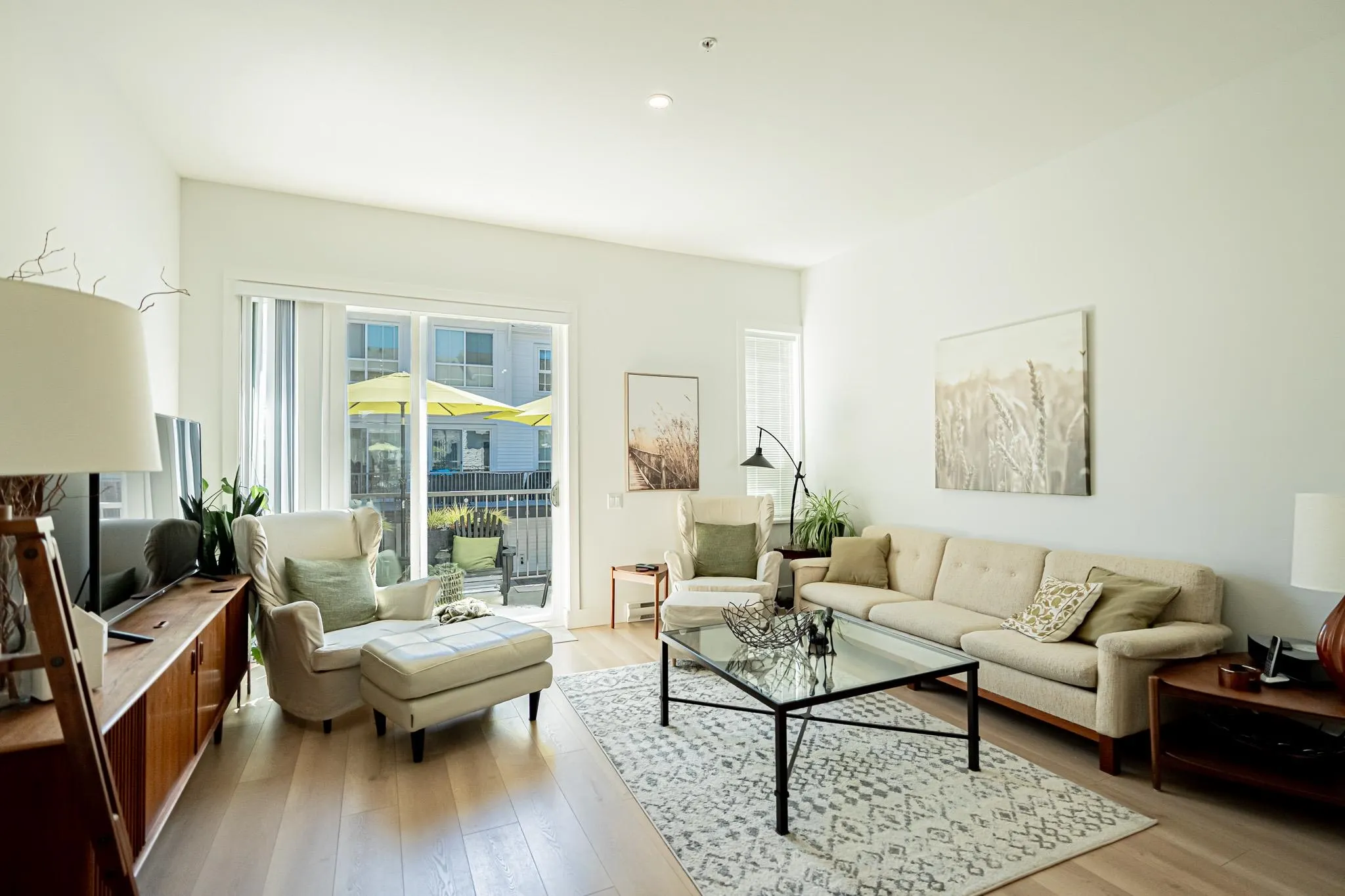 56 4638 Orca Way