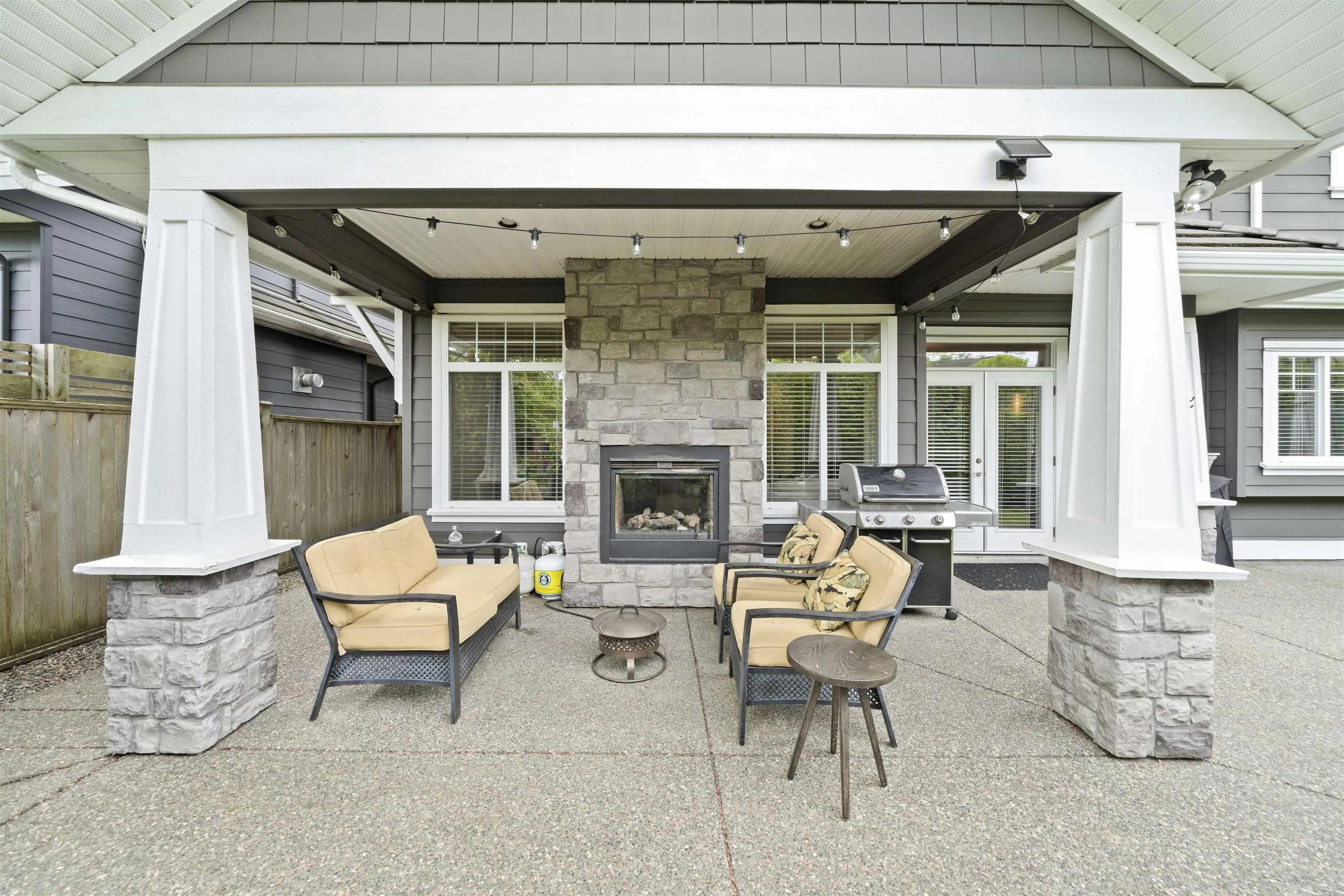 5834 Cove Link Road