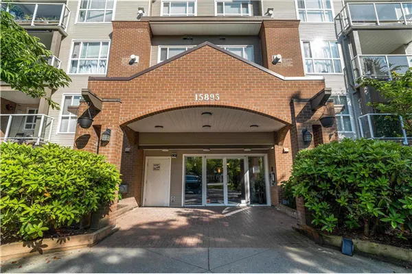 111 15895 84 Avenue
