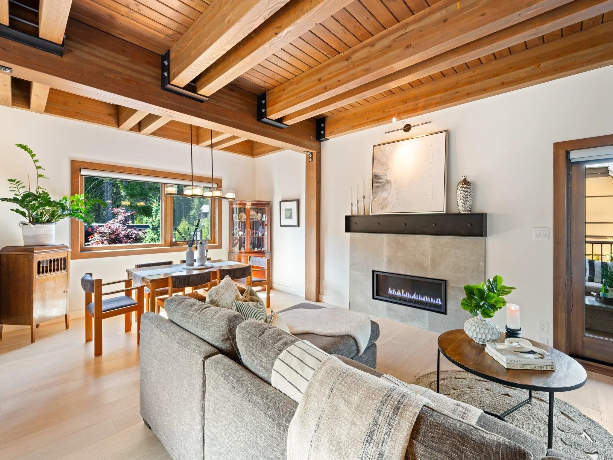 1209 Mount Fee Road