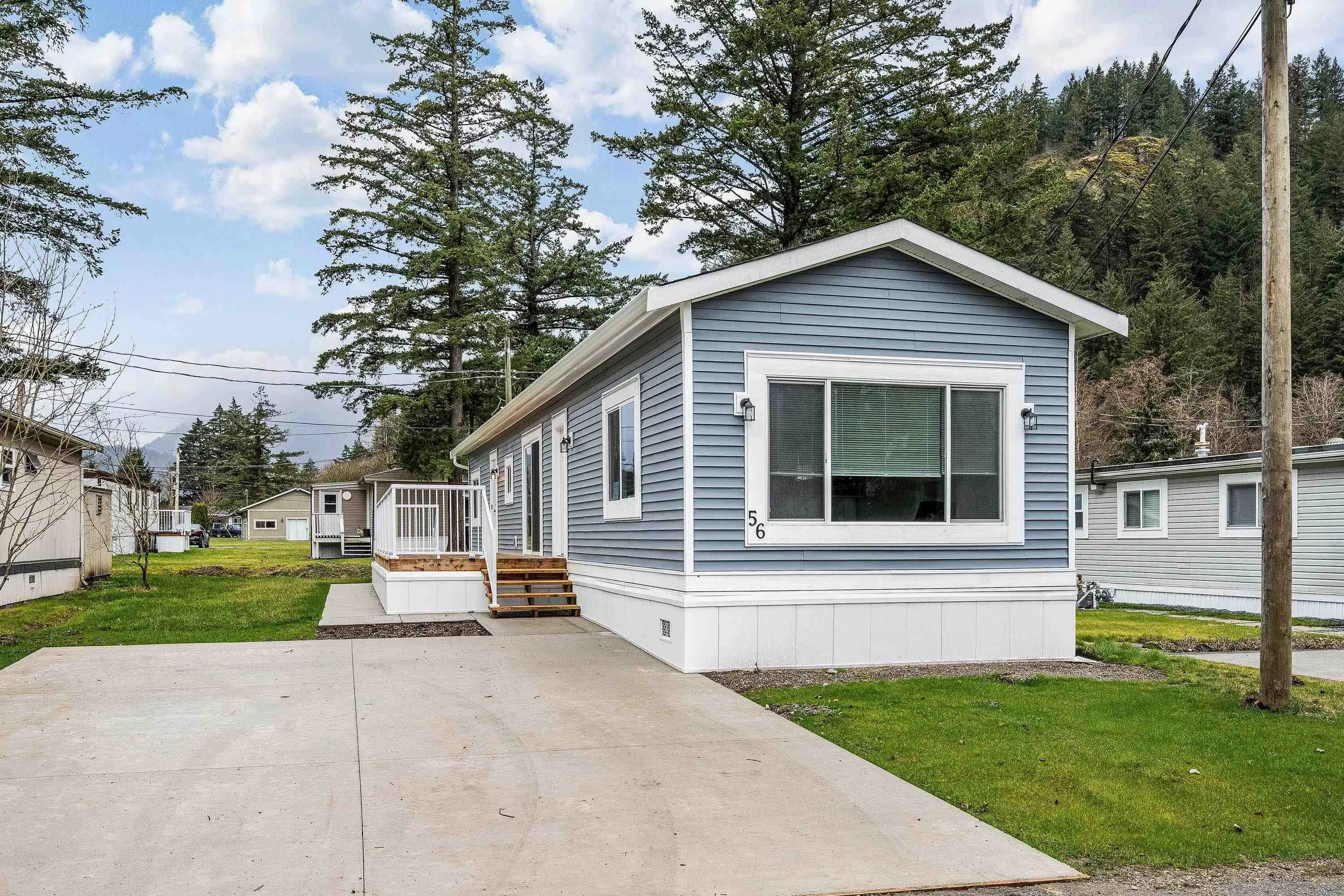 56 65367 Kawkawa Lake Road