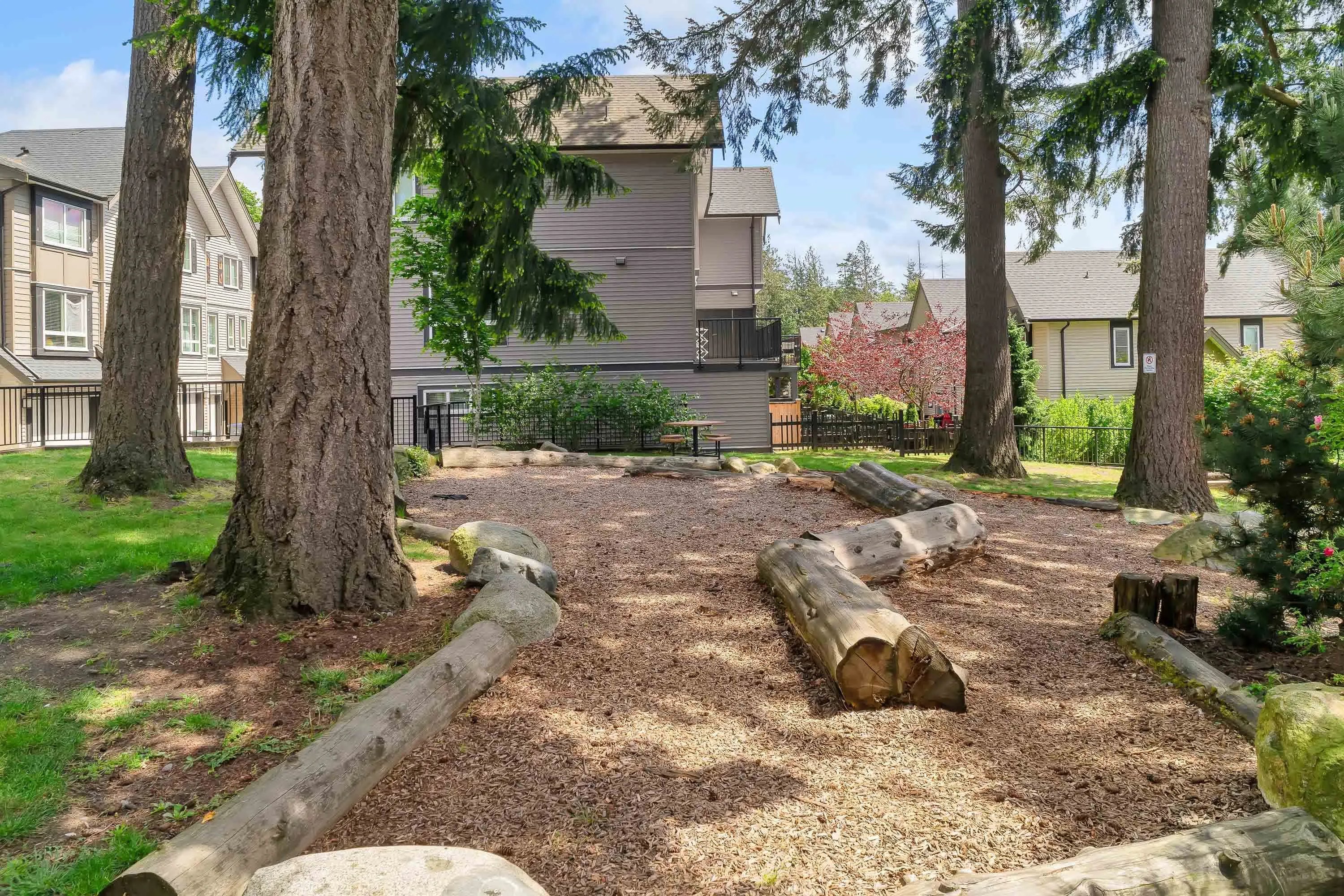 104 14555 68 Avenue