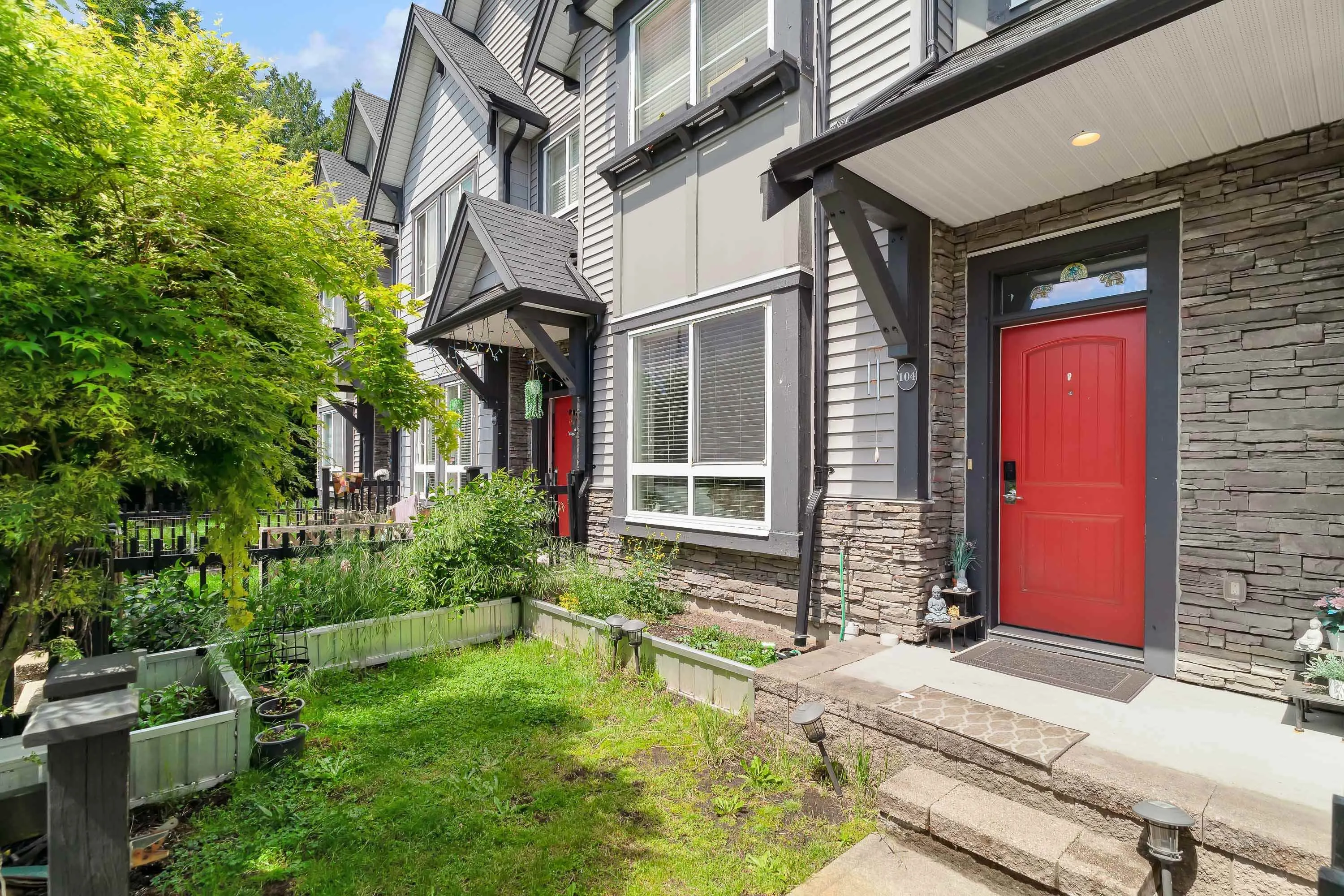 104 14555 68 Avenue