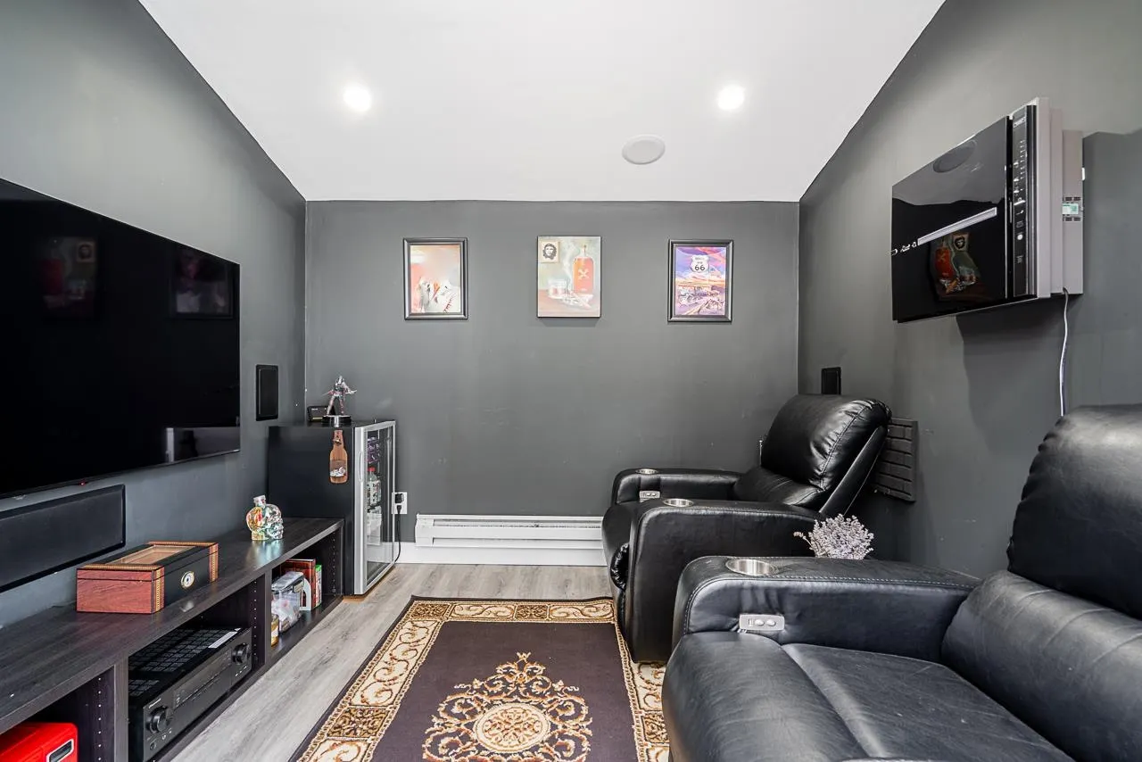 11708 Blakely Road