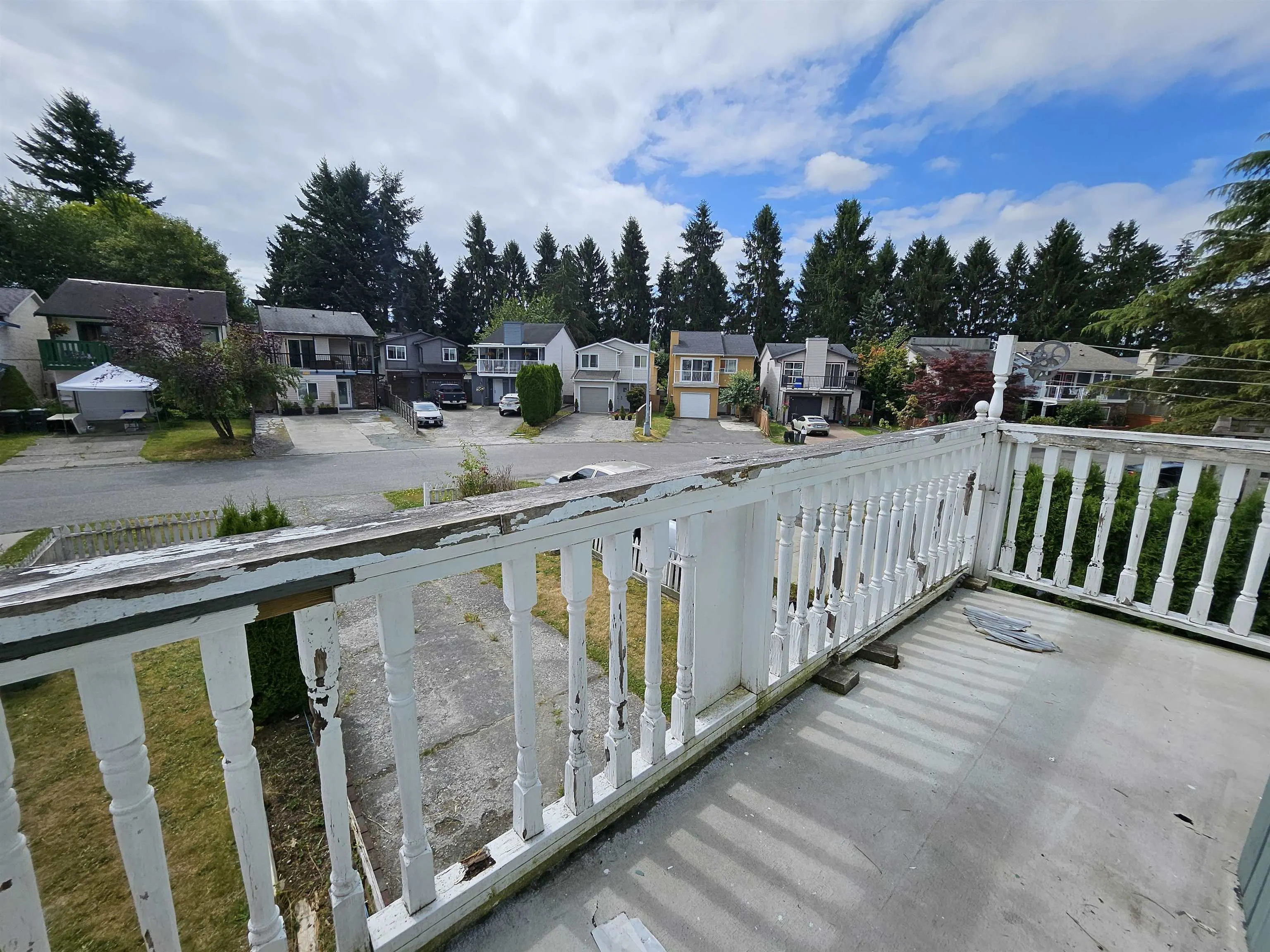 205 Davis Crescent