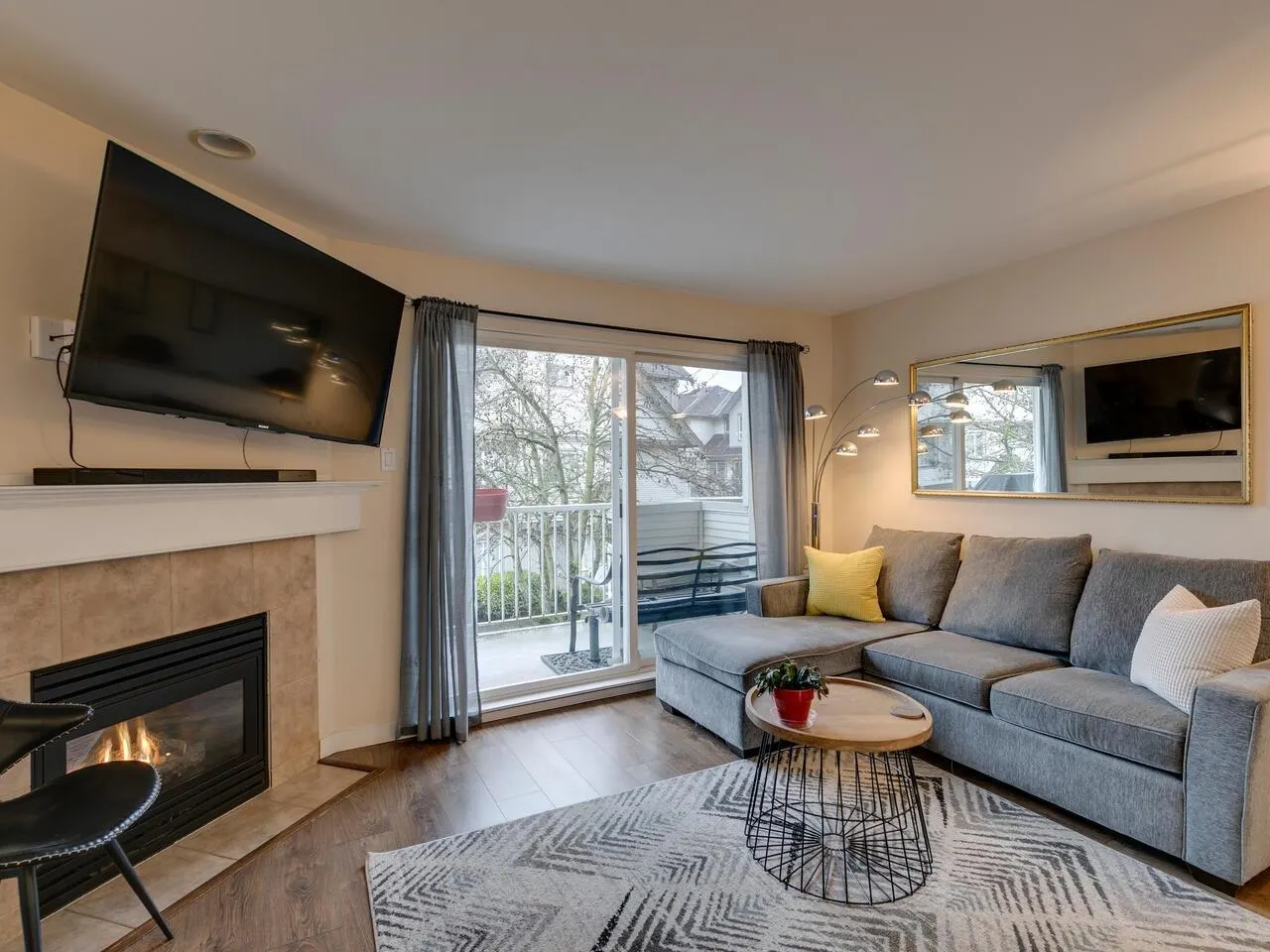 15 22788 Norton Court