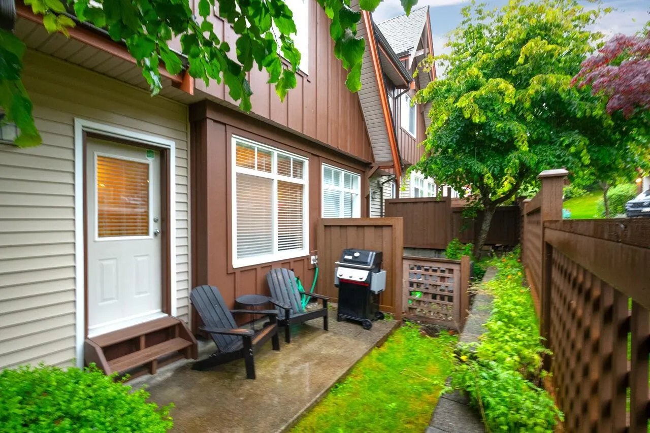 52 2000 Panorama Drive