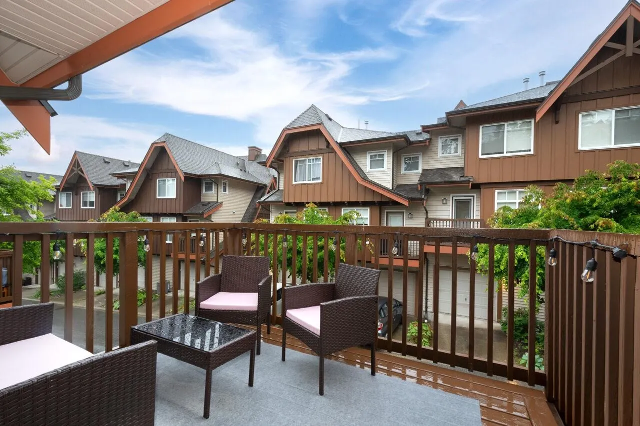 52 2000 Panorama Drive