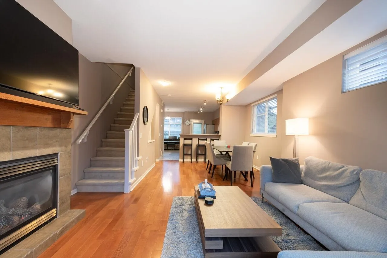 52 2000 Panorama Drive