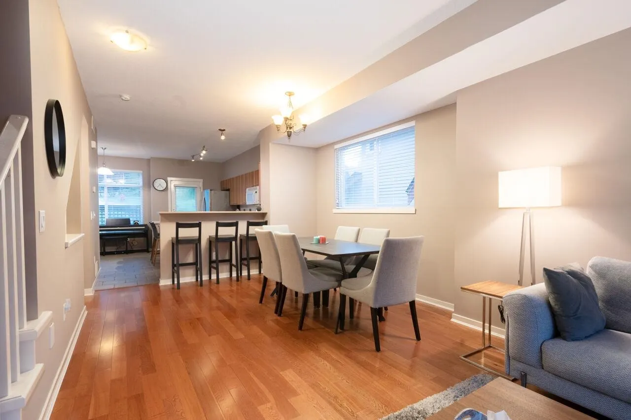 52 2000 Panorama Drive
