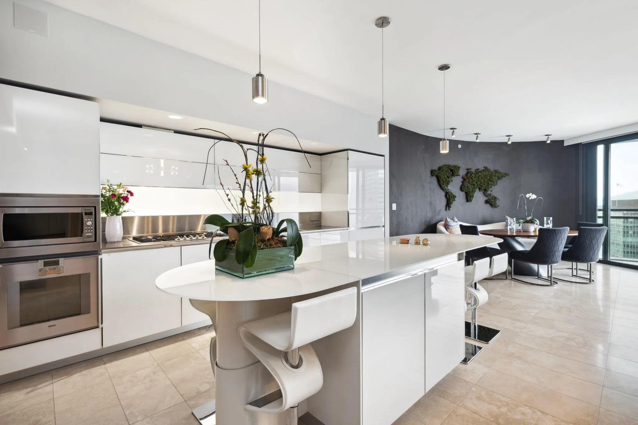 3006 838 W Hastings Street