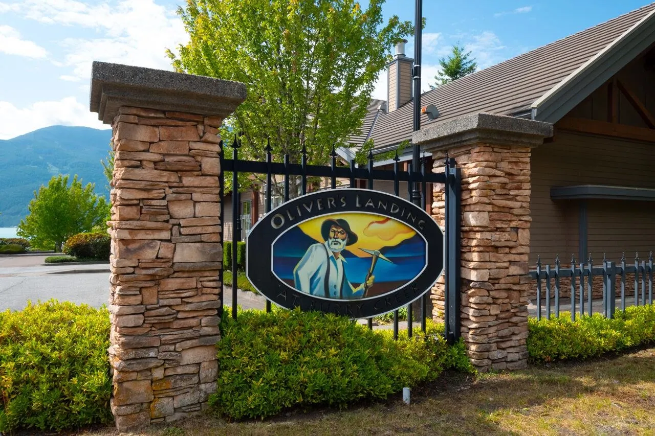 15 Beach Drive