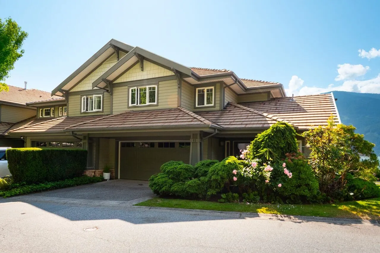 15 Beach Drive