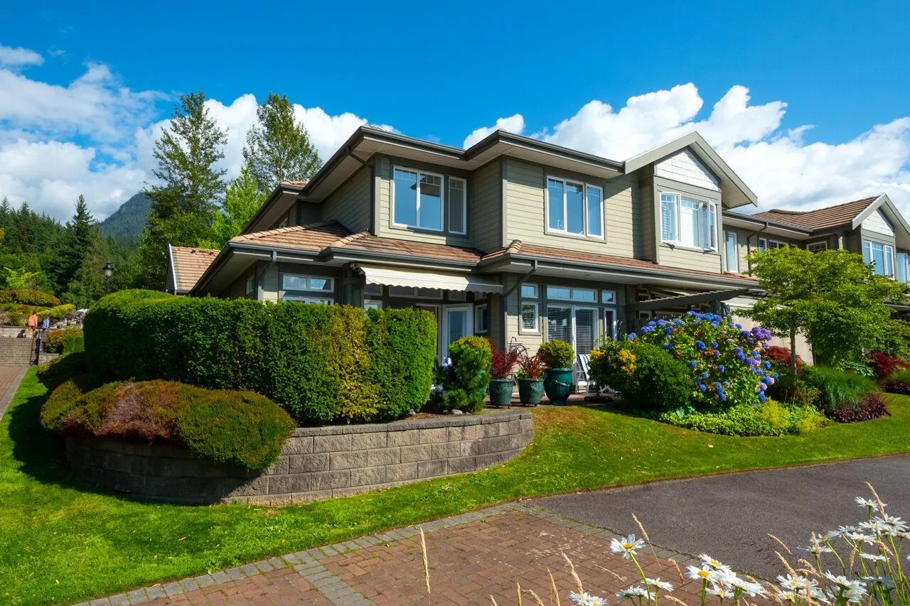 15 Beach Drive