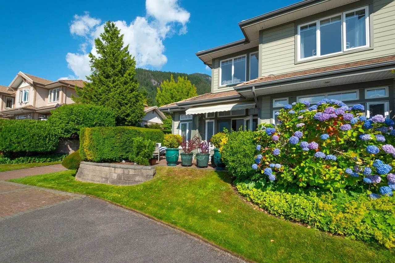 15 Beach Drive
