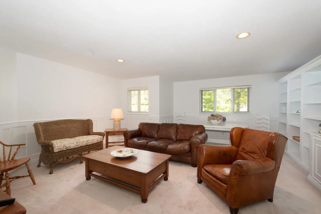 15 Beach Drive