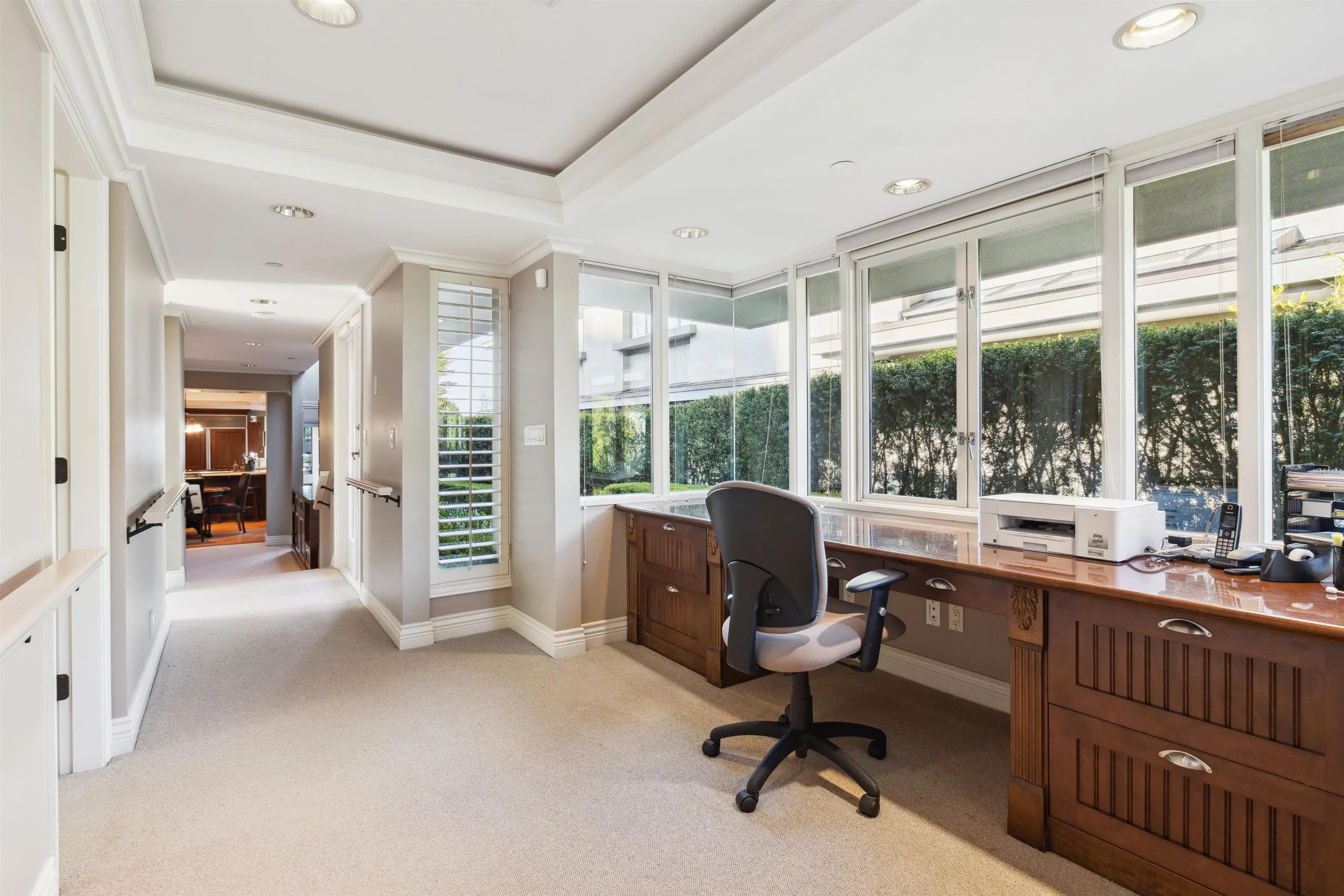 2406 Bellevue Avenue