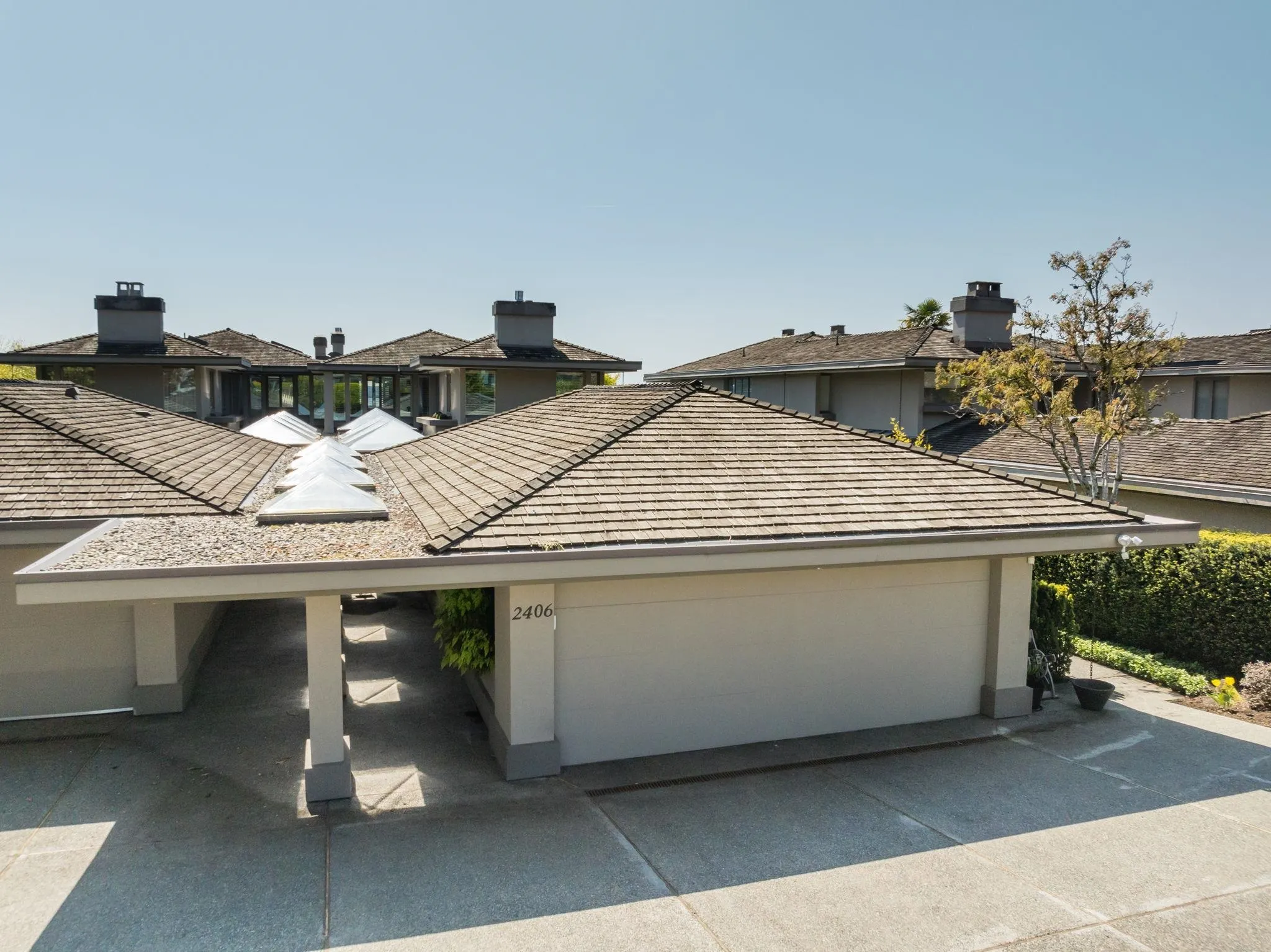 2406 Bellevue Avenue