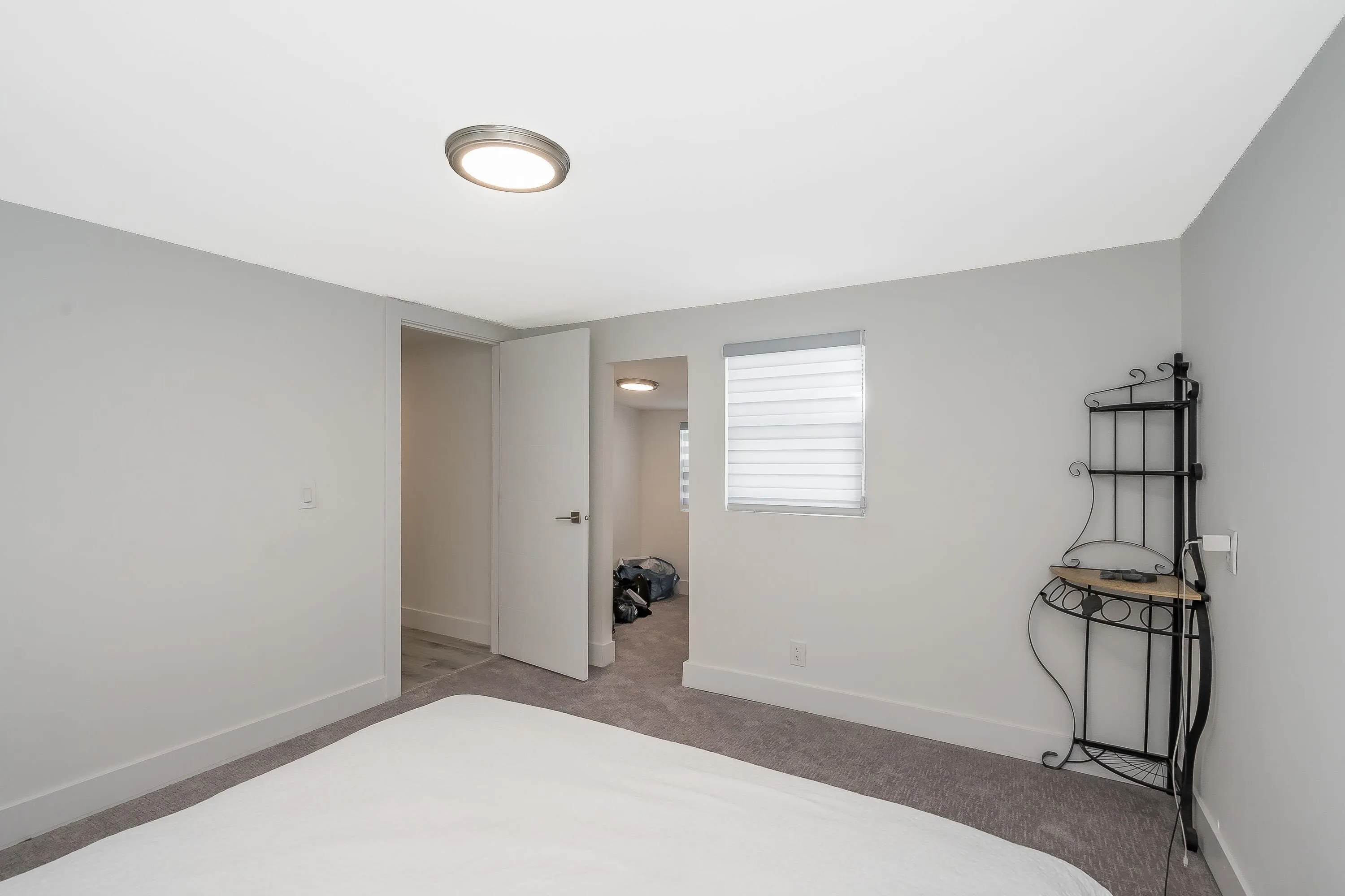 9 3031 200 Street