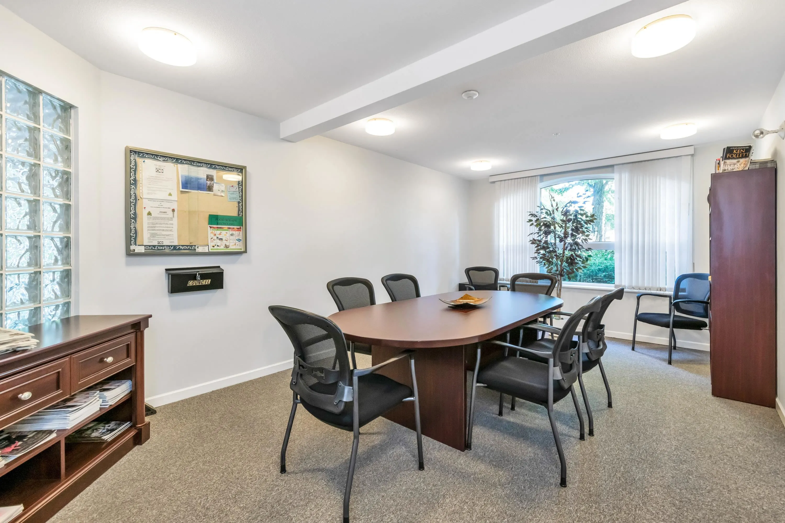 311 1588 Best Street