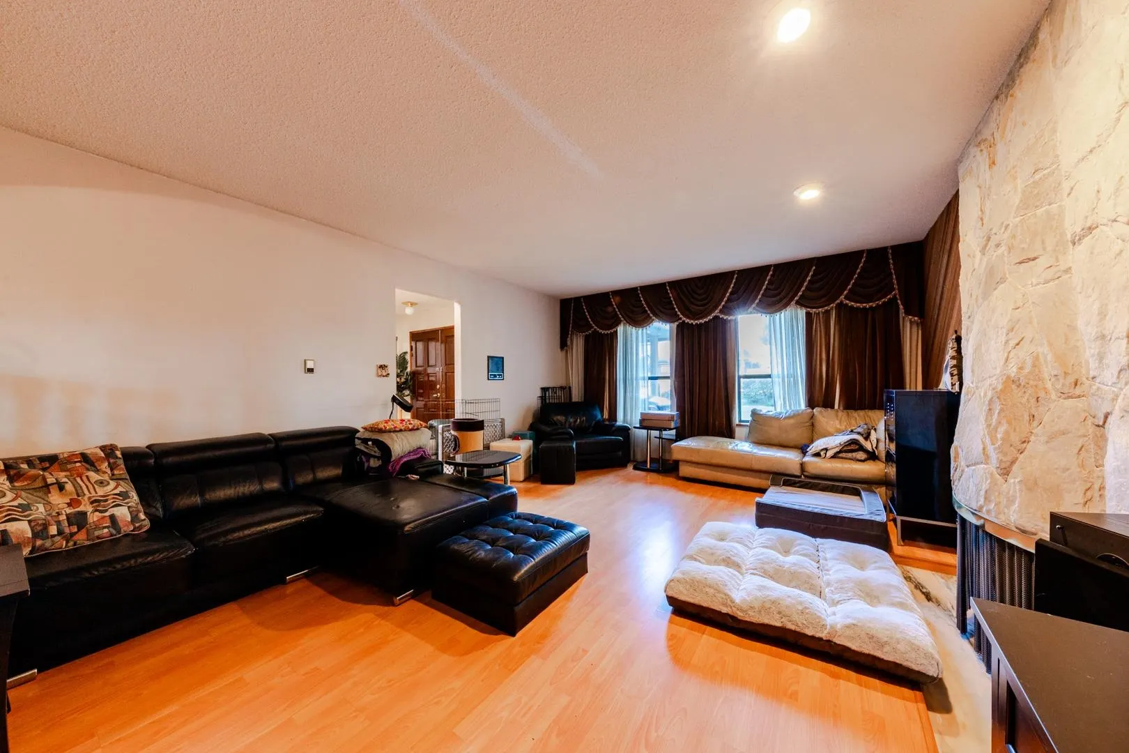 7140 No. 4 Road