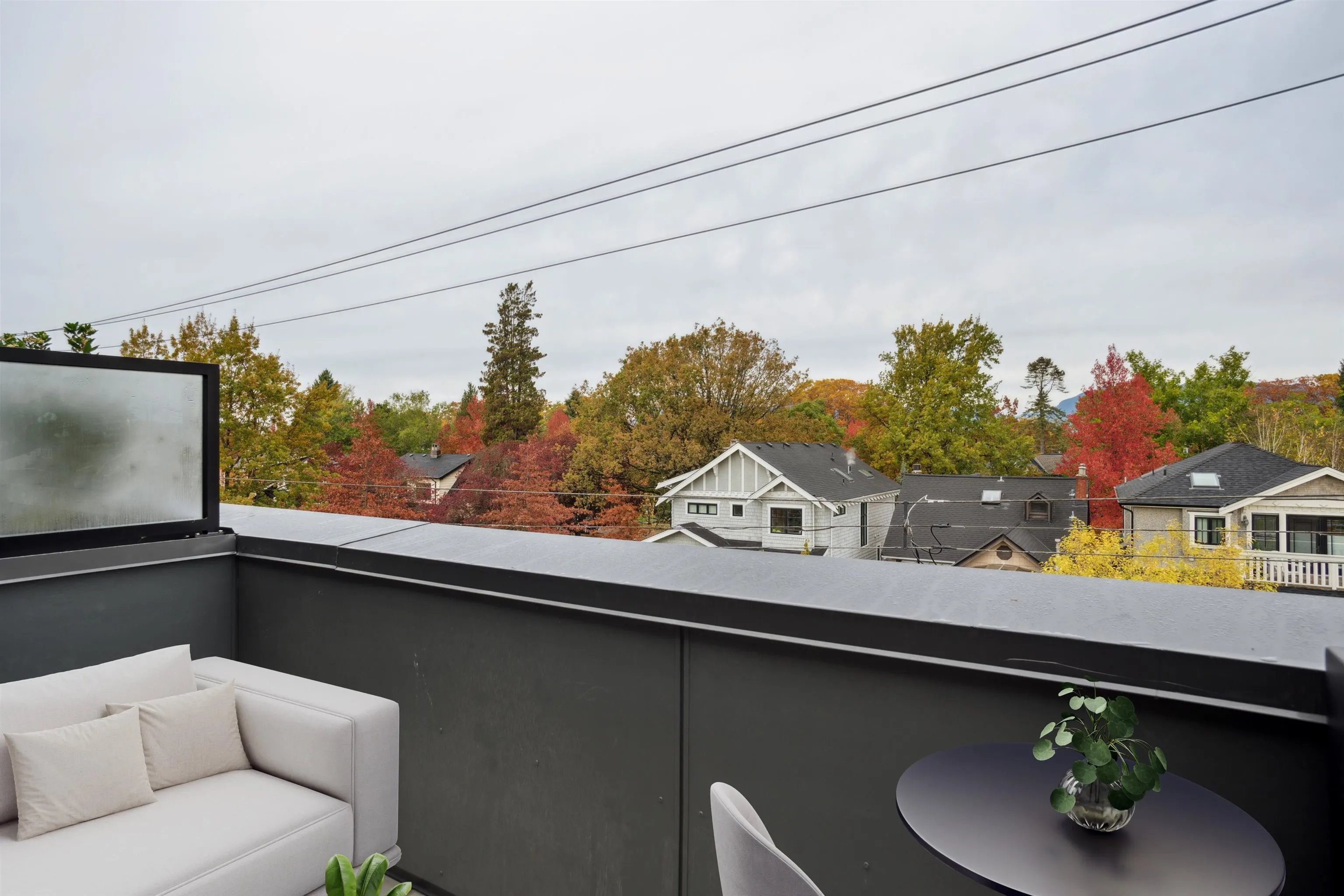 197 W King Edward Ave Street