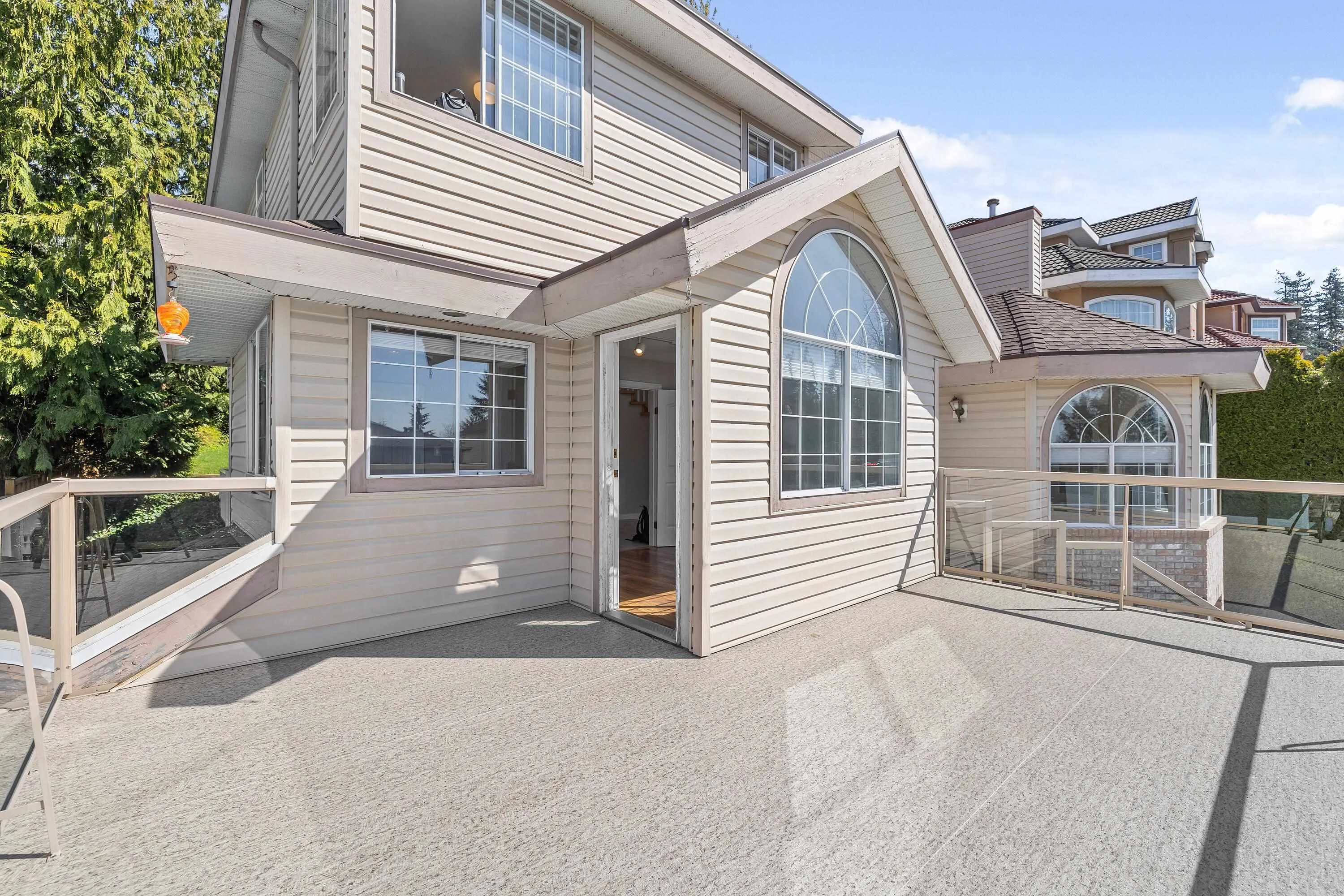 50 Timbercrest Drive